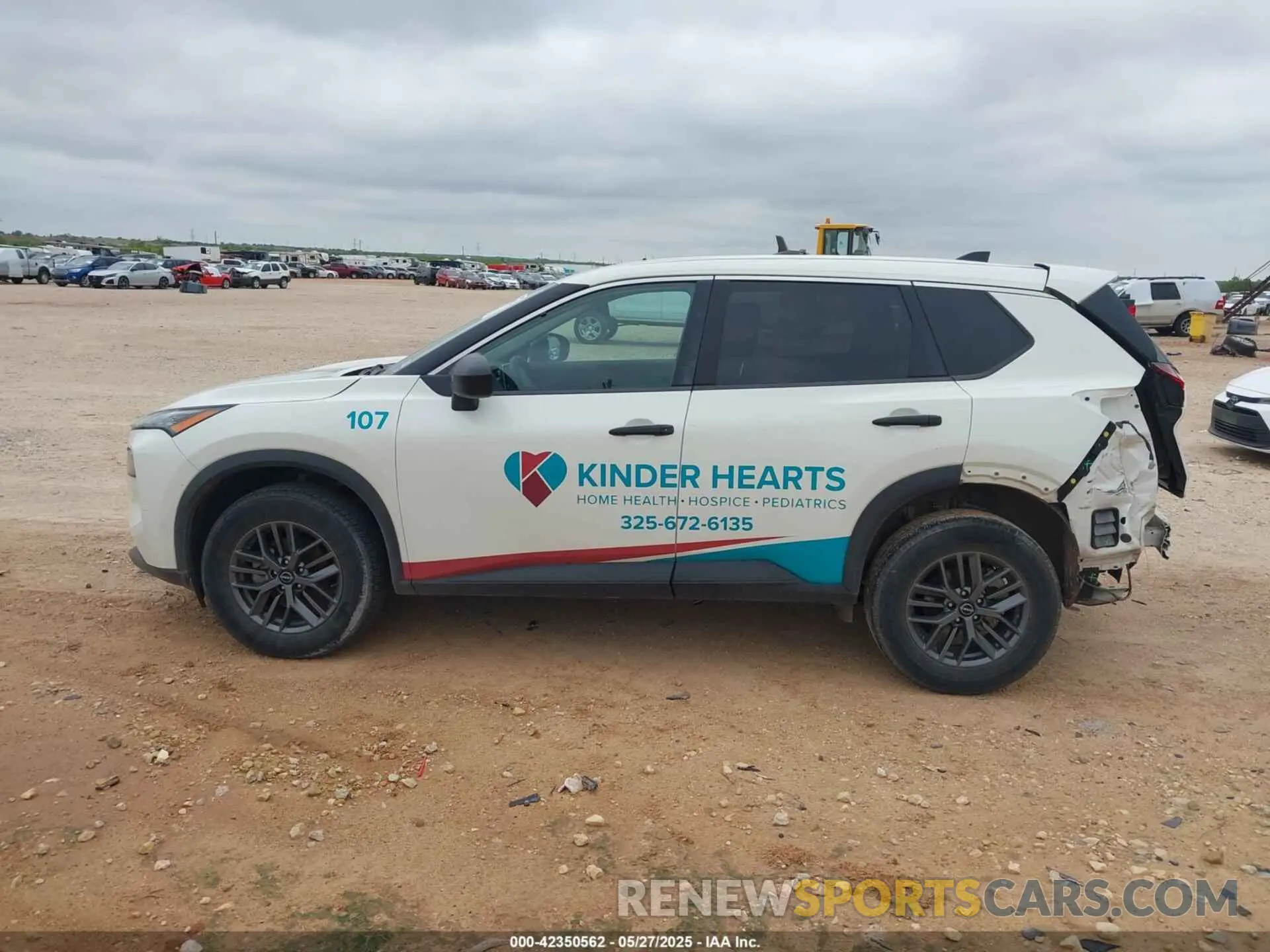 14 Photograph of a damaged car 5N1BT3AA5PC894381 NISSAN ROGUE 2023