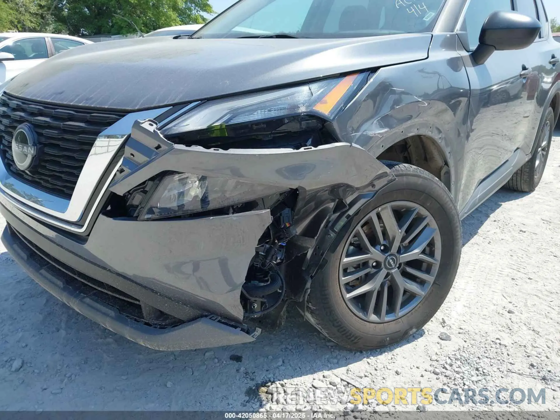 6 Photograph of a damaged car 5N1BT3AA5PC896115 NISSAN ROGUE 2023