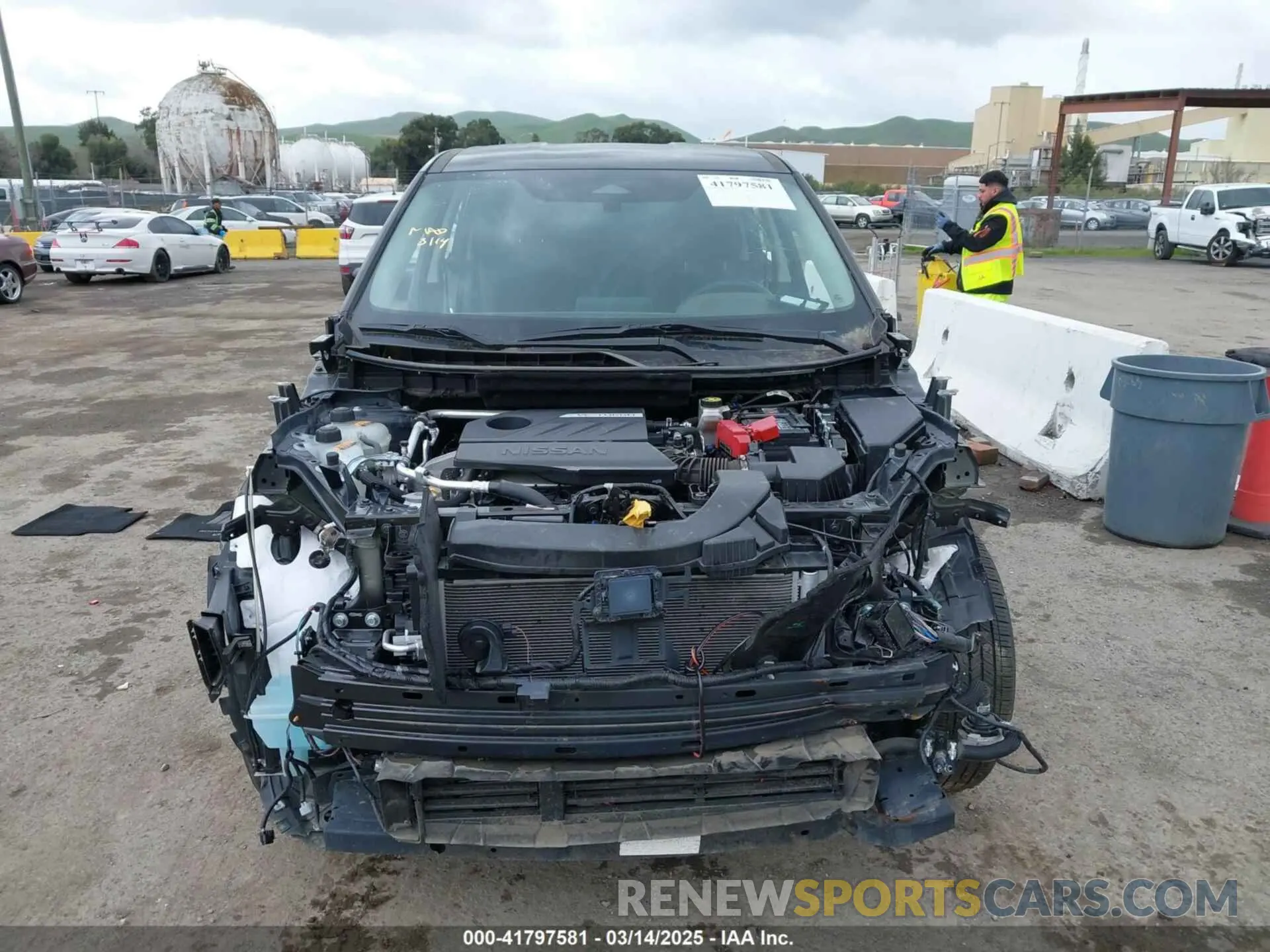 11 Photograph of a damaged car 5N1BT3AA6PC914864 NISSAN ROGUE 2023