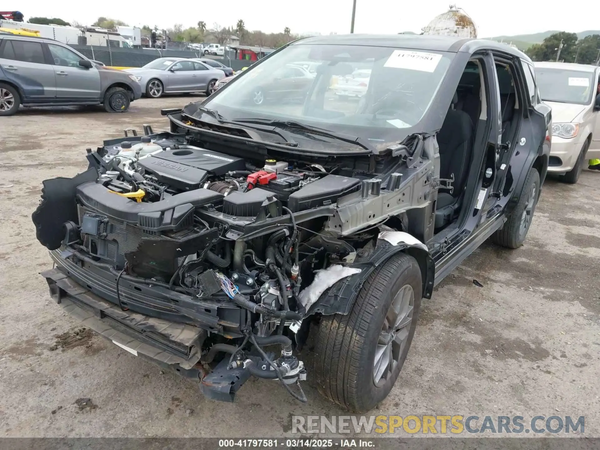 6 Photograph of a damaged car 5N1BT3AA6PC914864 NISSAN ROGUE 2023