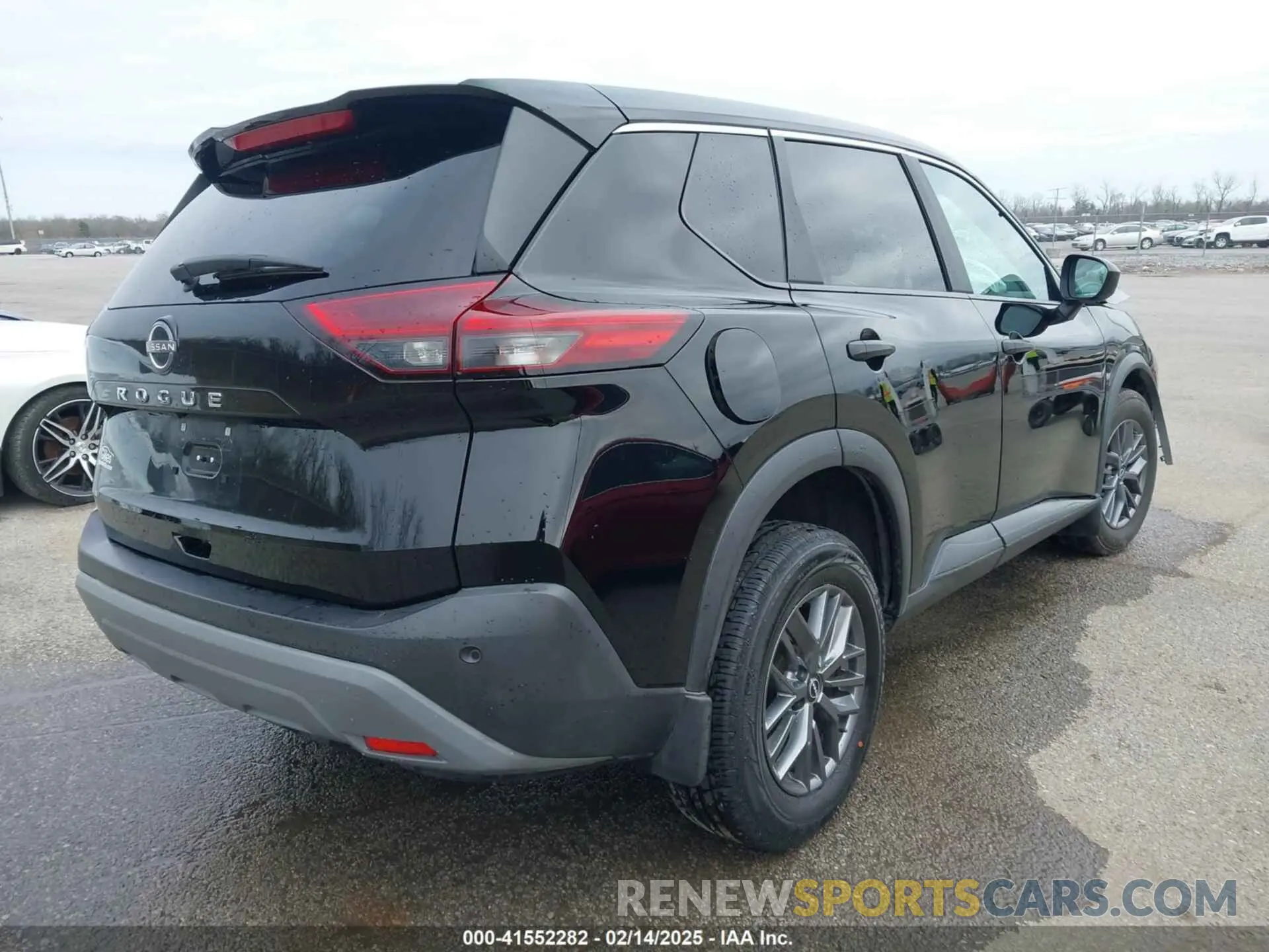 4 Photograph of a damaged car 5N1BT3AA7PC765364 NISSAN ROGUE 2023