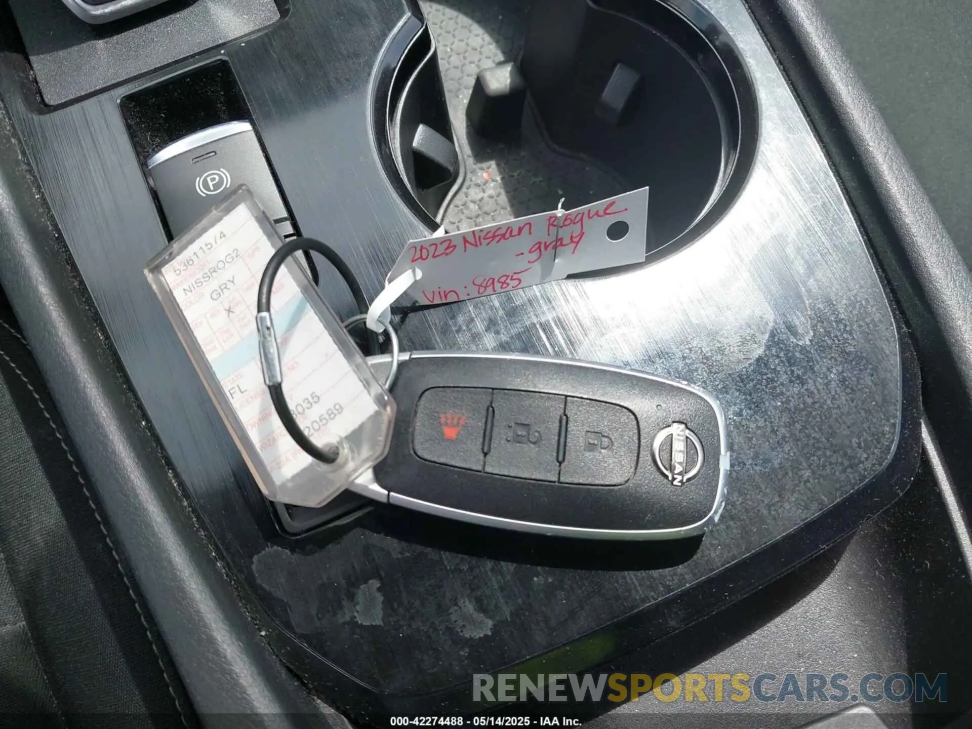 11 Photograph of a damaged car 5N1BT3AA7PC888985 NISSAN ROGUE 2023