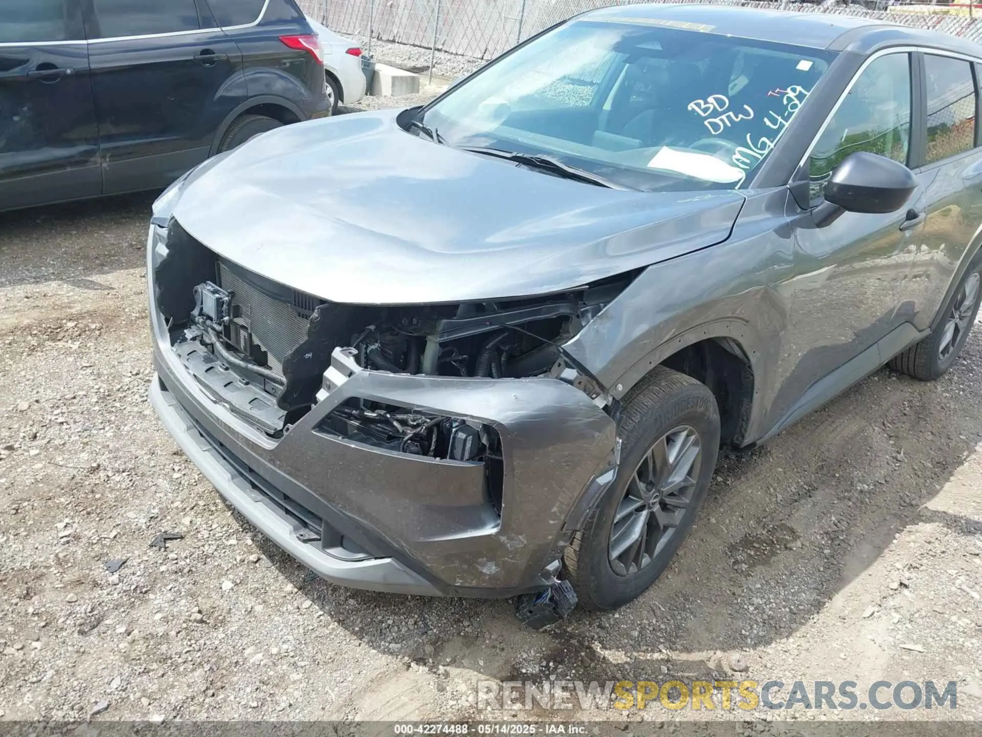 2 Photograph of a damaged car 5N1BT3AA7PC888985 NISSAN ROGUE 2023