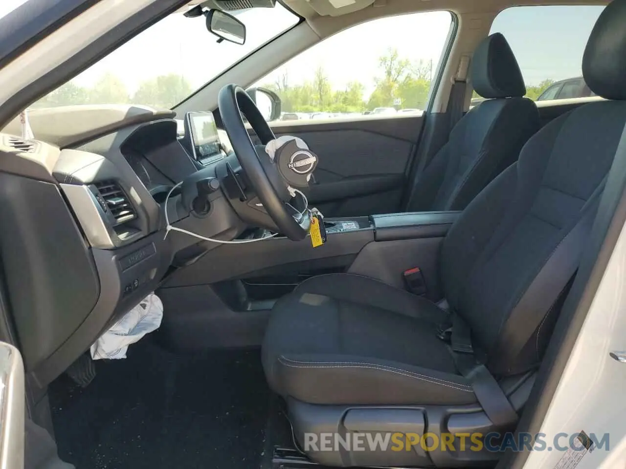 7 Photograph of a damaged car 5N1BT3AA8PC800459 NISSAN ROGUE 2023