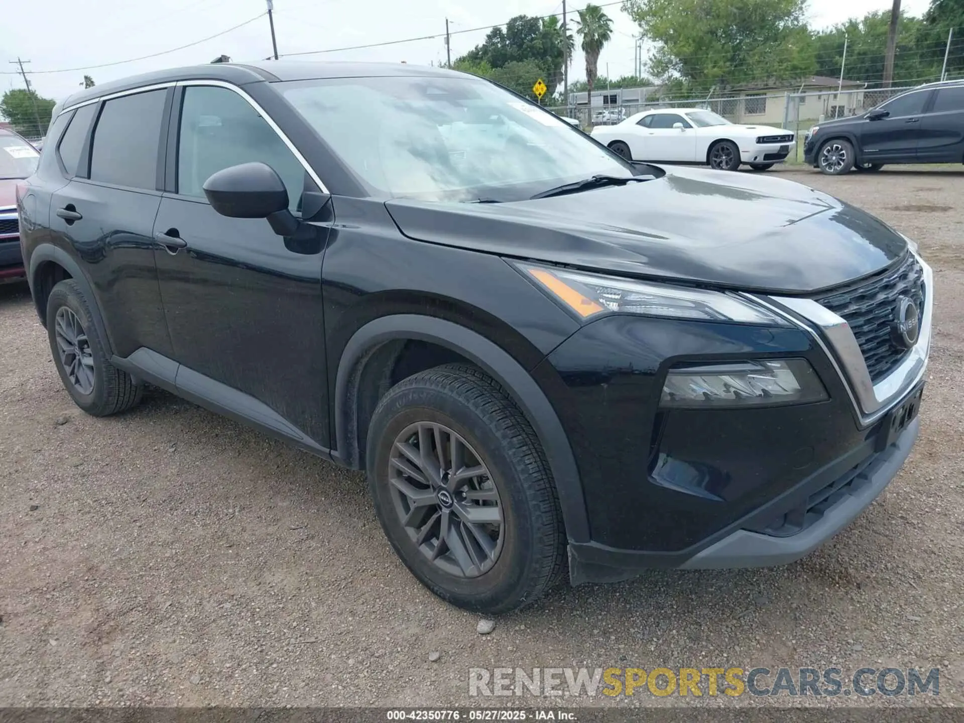 1 Photograph of a damaged car 5N1BT3AA8PC878191 NISSAN ROGUE 2023