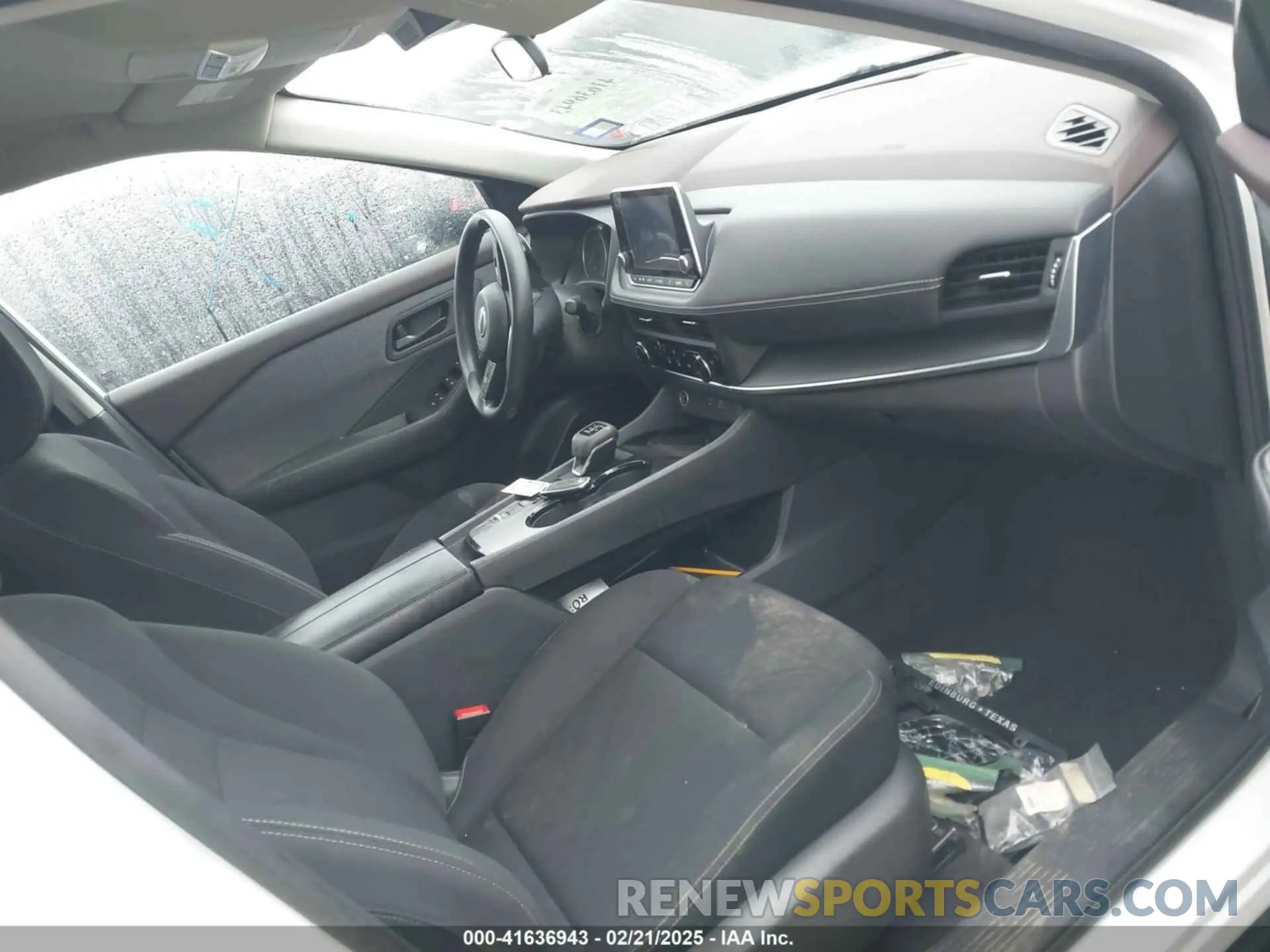 5 Photograph of a damaged car 5N1BT3AAXPC780425 NISSAN ROGUE 2023