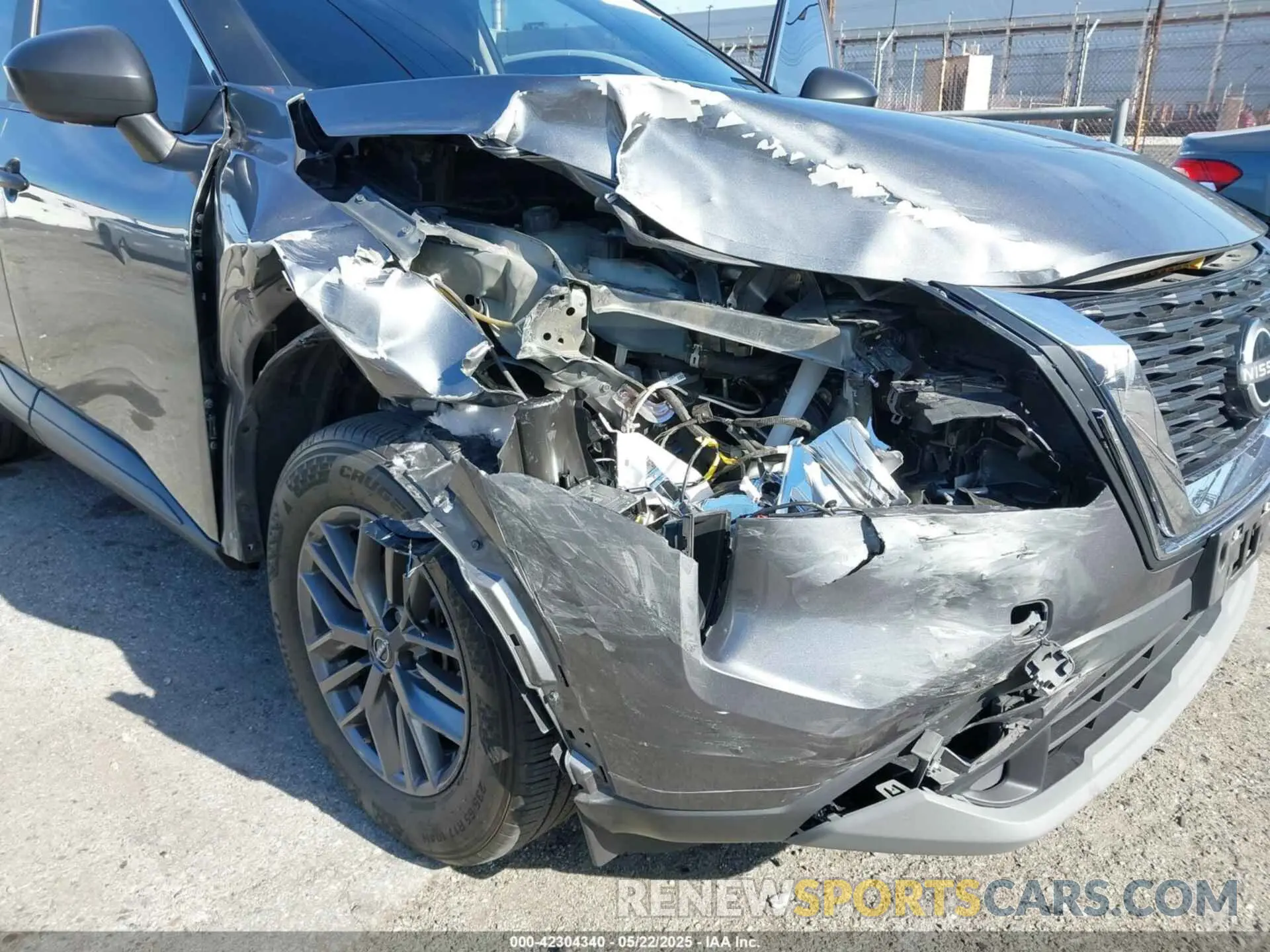 6 Photograph of a damaged car 5N1BT3AAXPC839926 NISSAN ROGUE 2023