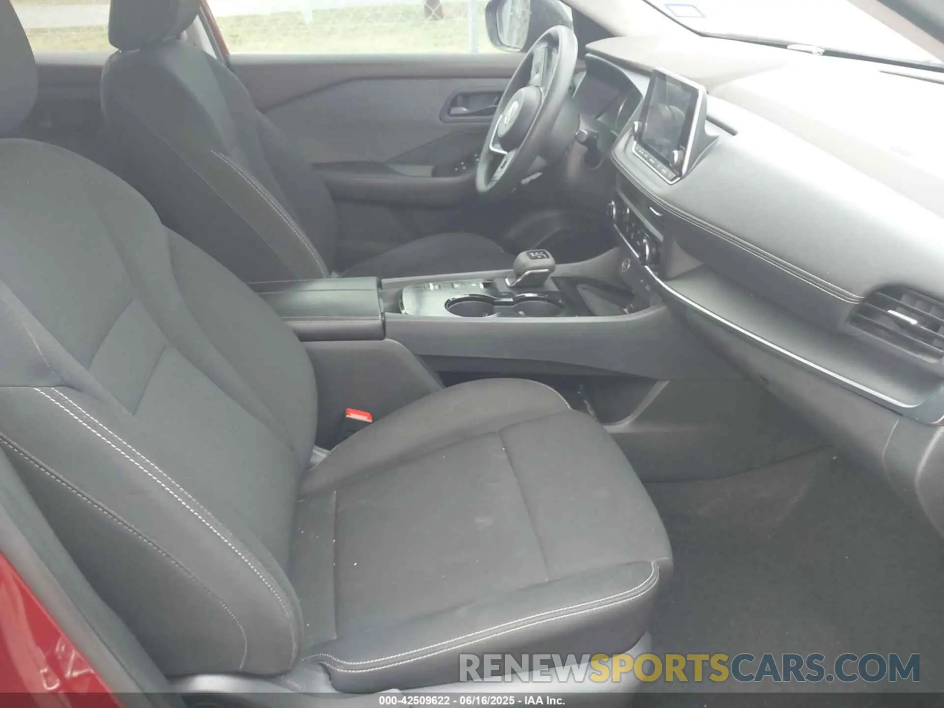 5 Photograph of a damaged car 5N1BT3AAXPC908159 NISSAN ROGUE 2023