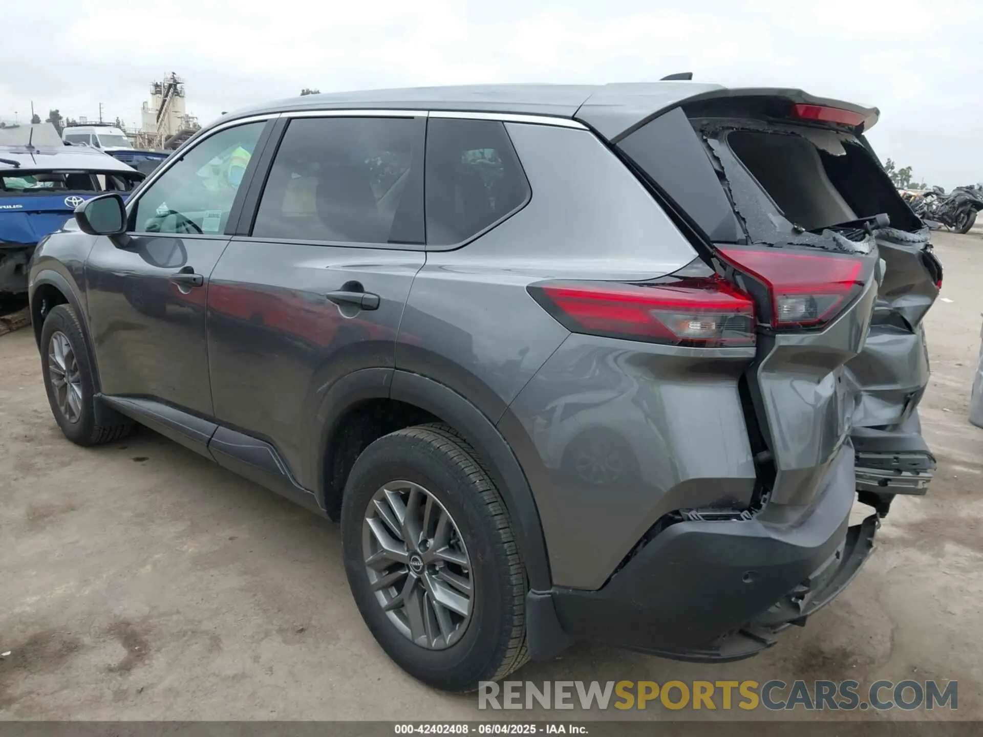 3 Photograph of a damaged car 5N1BT3AAXPC914706 NISSAN ROGUE 2023