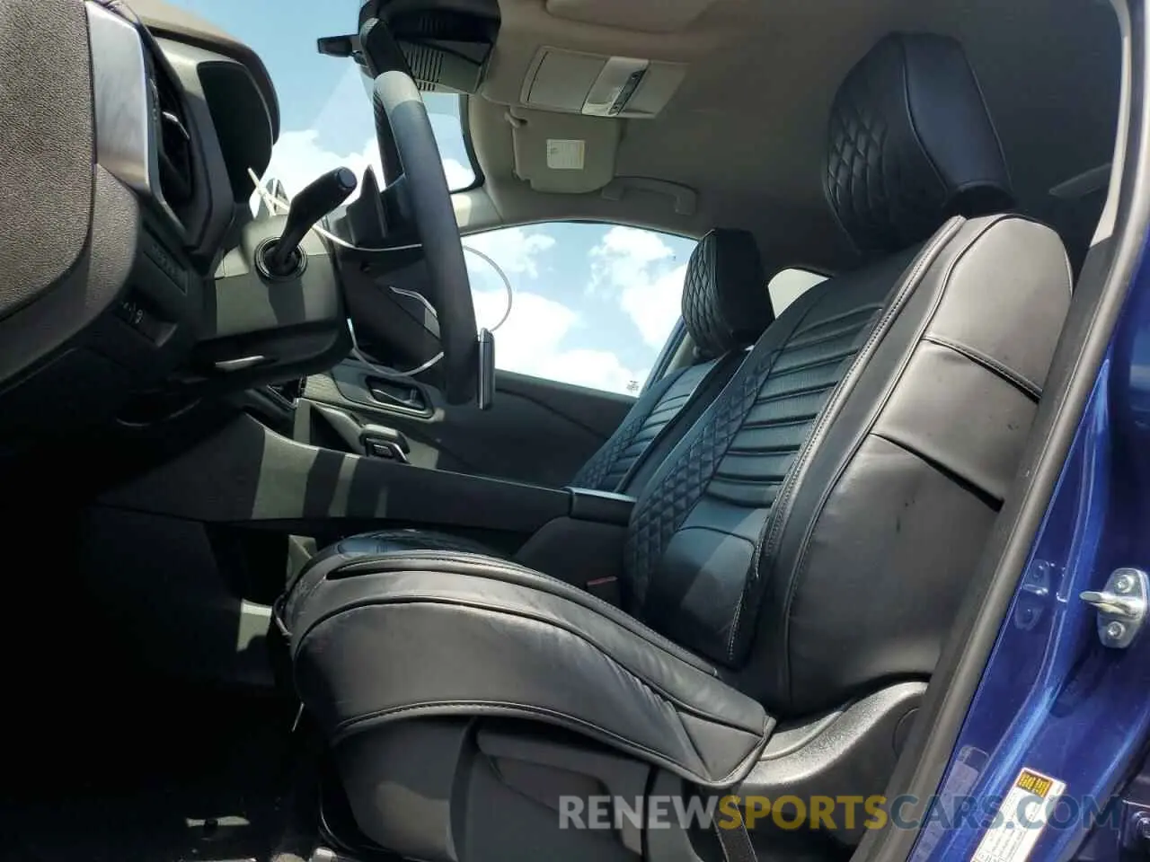 7 Photograph of a damaged car 5N1BT3AAXPC936964 NISSAN ROGUE 2023