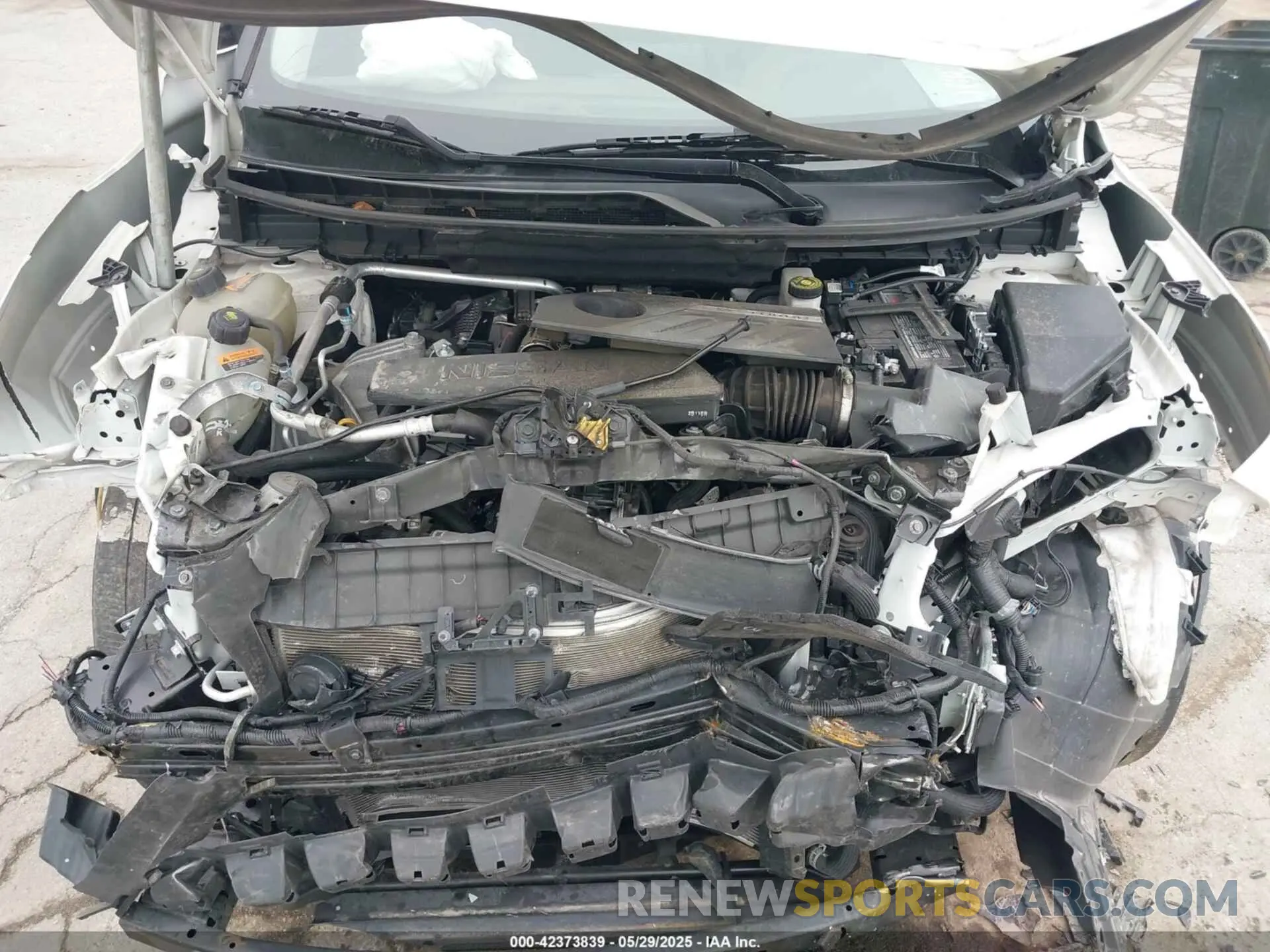 10 Photograph of a damaged car 5N1BT3AB0PC766283 NISSAN ROGUE 2023