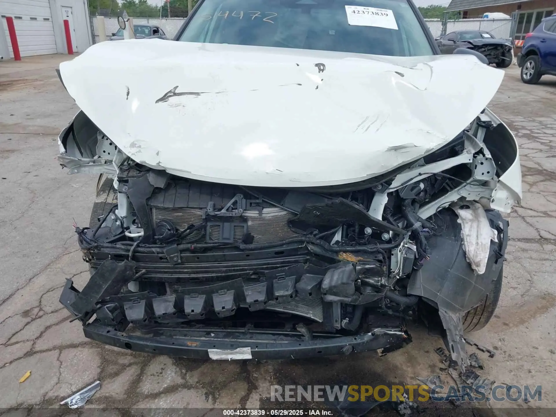 6 Photograph of a damaged car 5N1BT3AB0PC766283 NISSAN ROGUE 2023