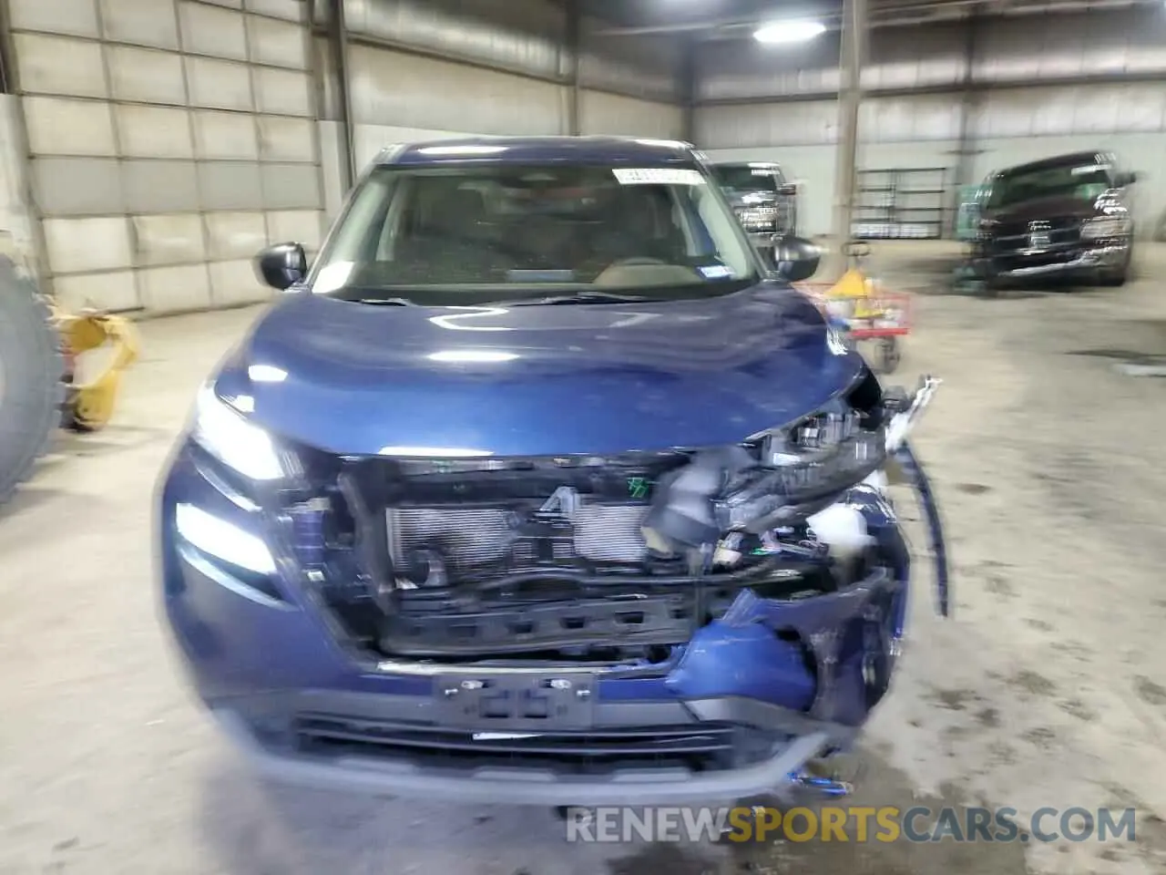 5 Photograph of a damaged car 5N1BT3AB0PC904114 NISSAN ROGUE 2023