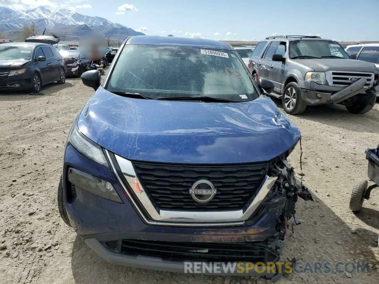 5 Photograph of a damaged car 5N1BT3AB0PC913783 NISSAN ROGUE 2023