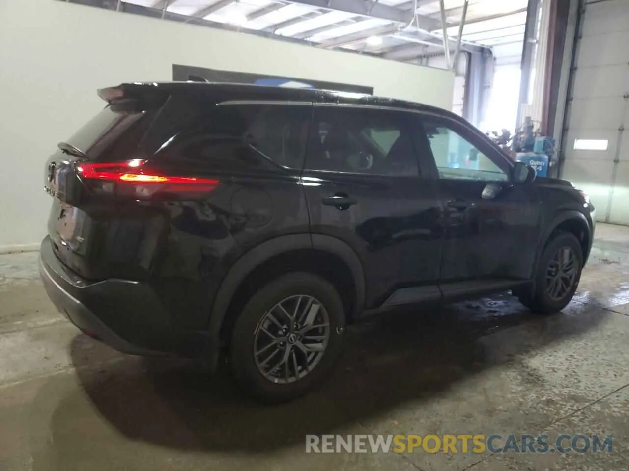 3 Photograph of a damaged car 5N1BT3AB1PC736077 NISSAN ROGUE 2023