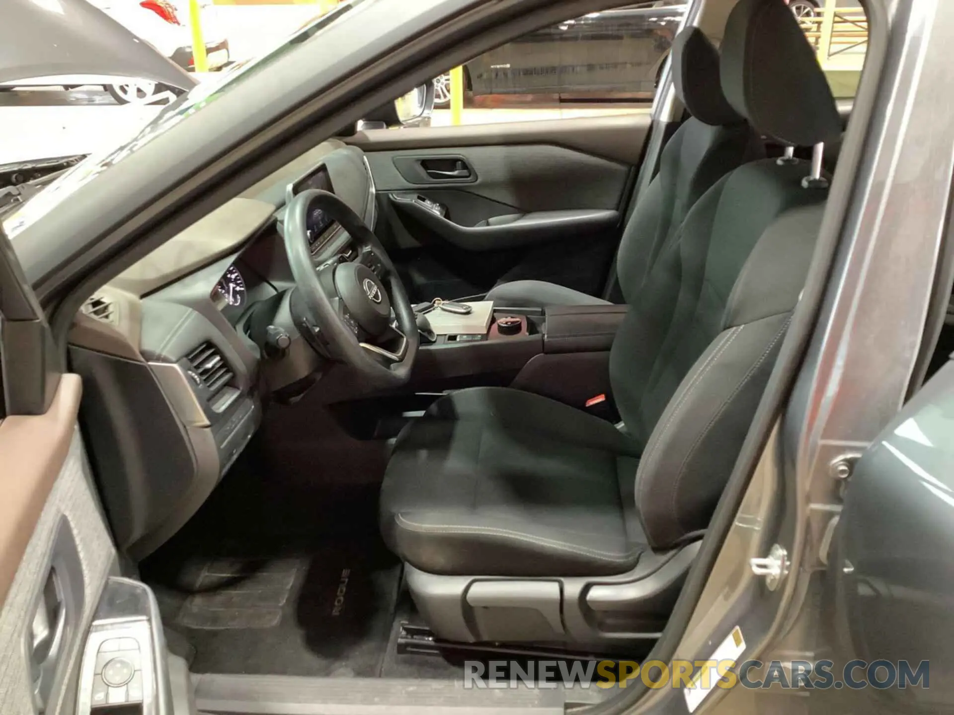 2 Photograph of a damaged car 5N1BT3AB1PC807018 NISSAN ROGUE 2023