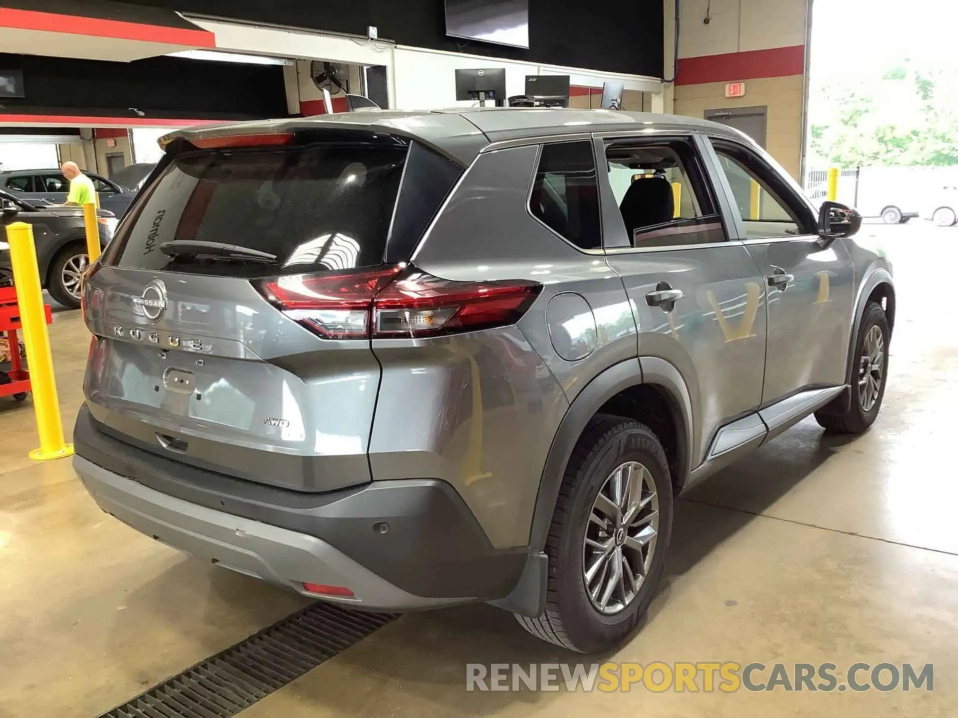 5 Photograph of a damaged car 5N1BT3AB1PC807018 NISSAN ROGUE 2023