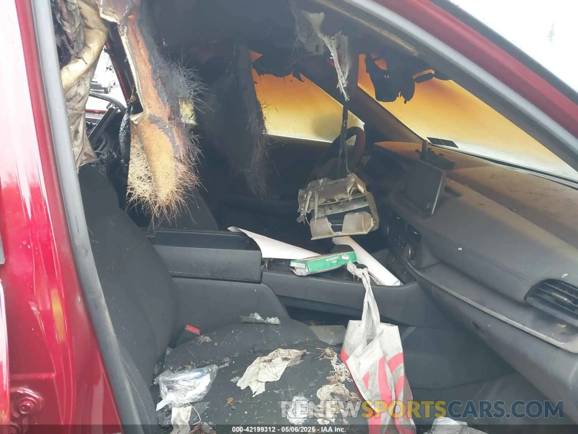 5 Photograph of a damaged car 5N1BT3AB1PC932598 NISSAN ROGUE 2023