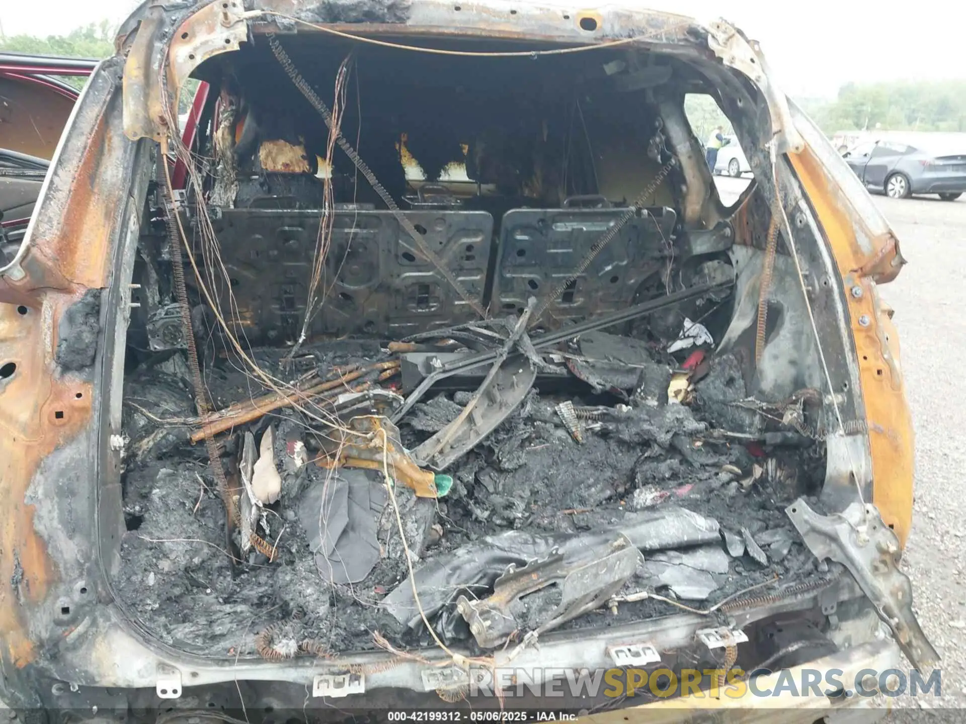 6 Photograph of a damaged car 5N1BT3AB1PC932598 NISSAN ROGUE 2023