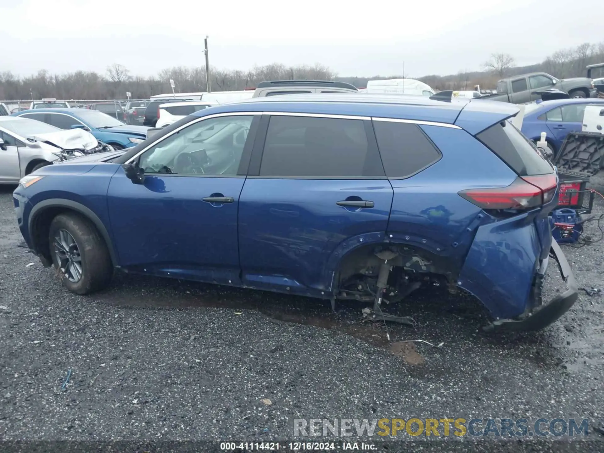 15 Photograph of a damaged car 5N1BT3AB2PC846281 NISSAN ROGUE 2023
