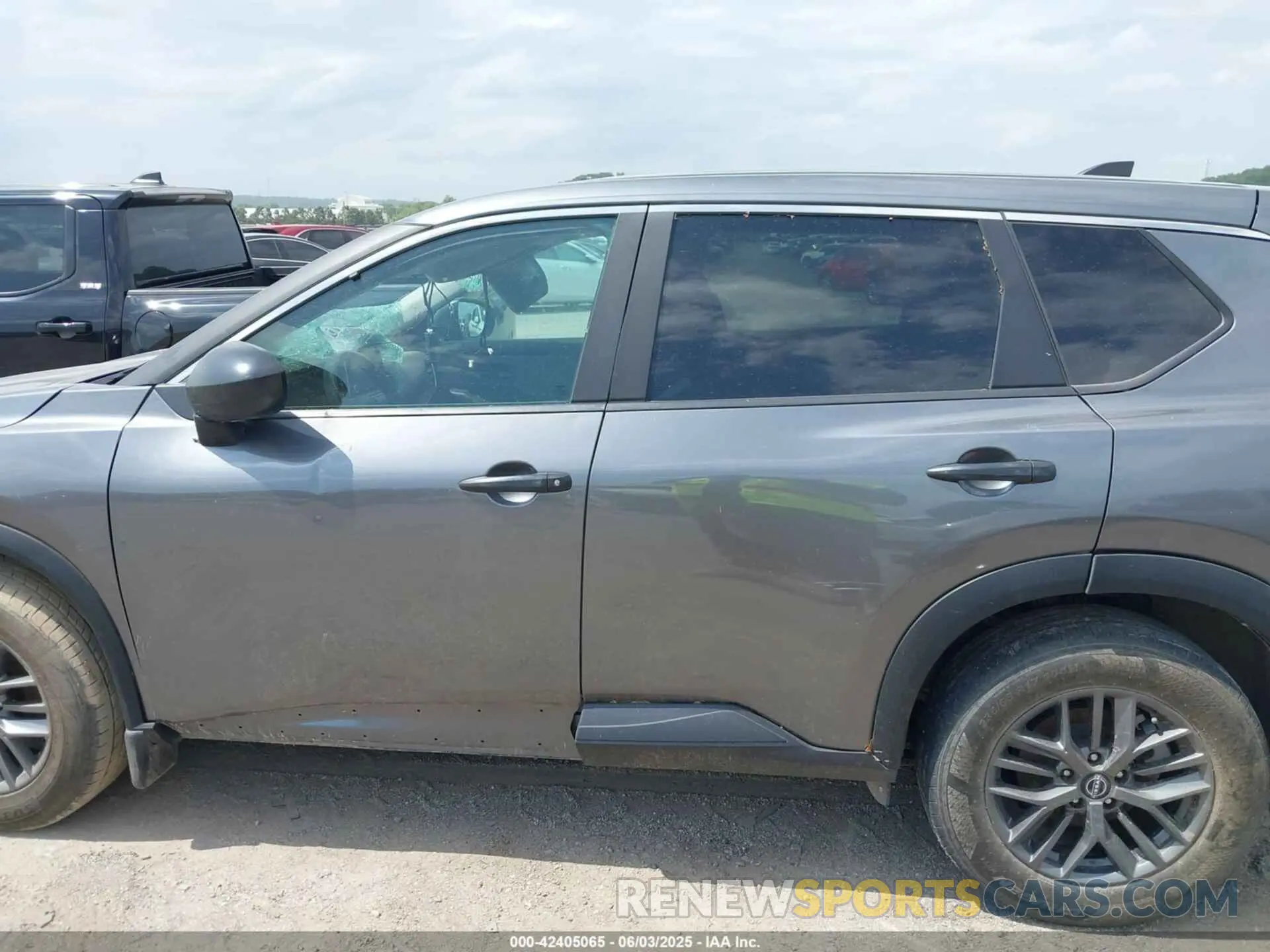 15 Photograph of a damaged car 5N1BT3AB3PC840909 NISSAN ROGUE 2023