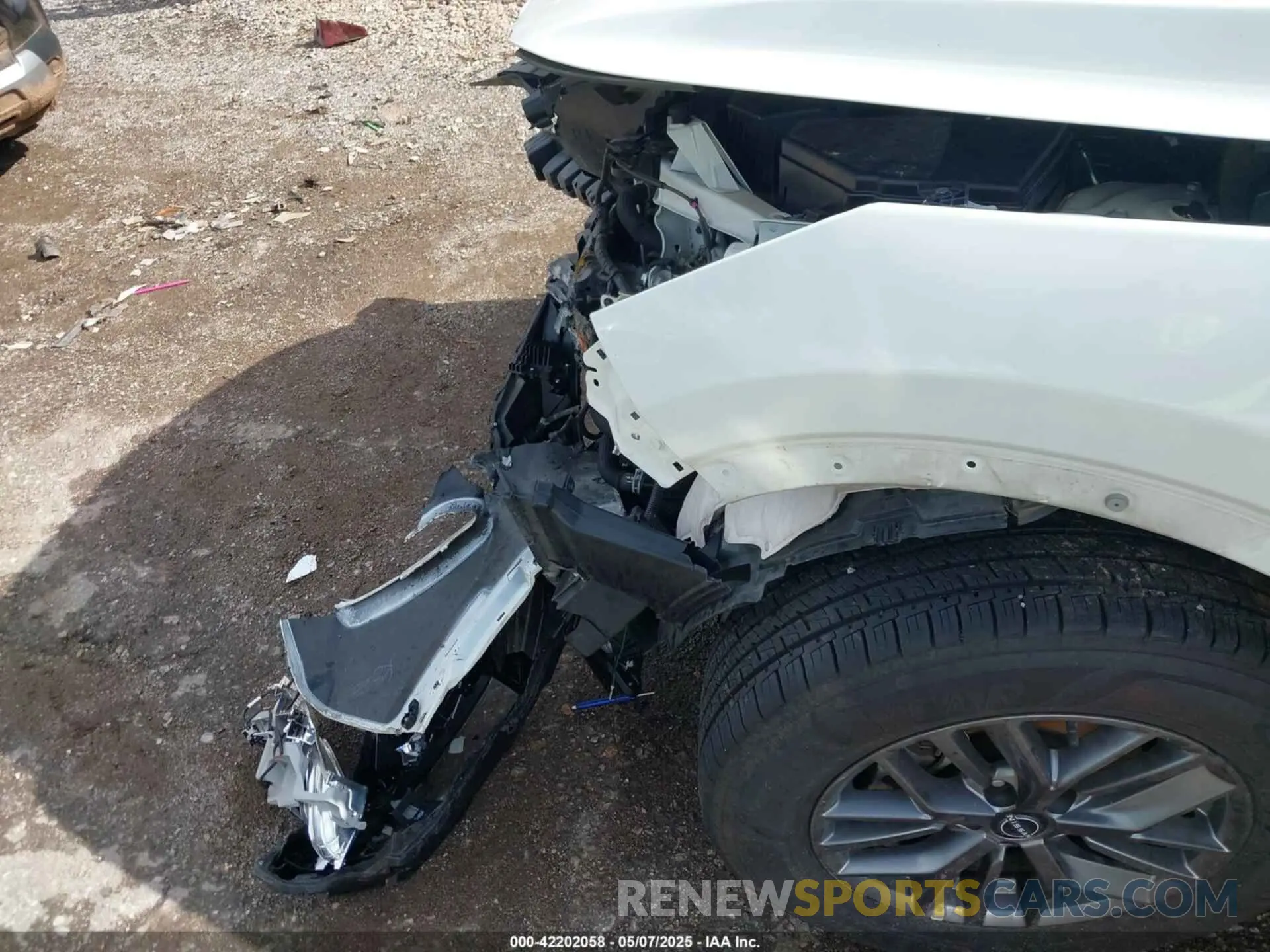 6 Photograph of a damaged car 5N1BT3AB3PC855345 NISSAN ROGUE 2023