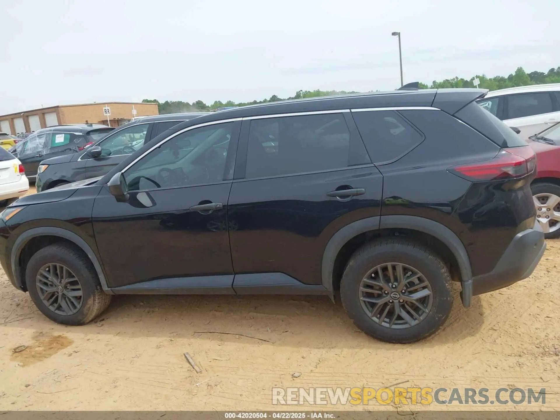 14 Photograph of a damaged car 5N1BT3AB4PC676229 NISSAN ROGUE 2023