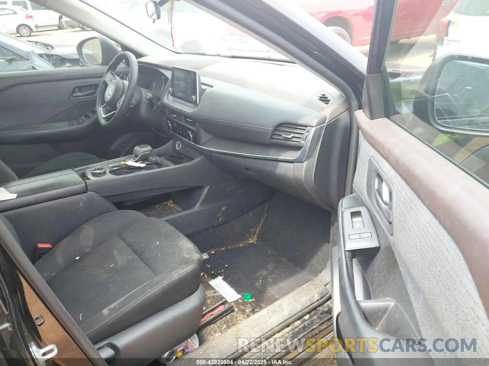 5 Photograph of a damaged car 5N1BT3AB4PC676229 NISSAN ROGUE 2023