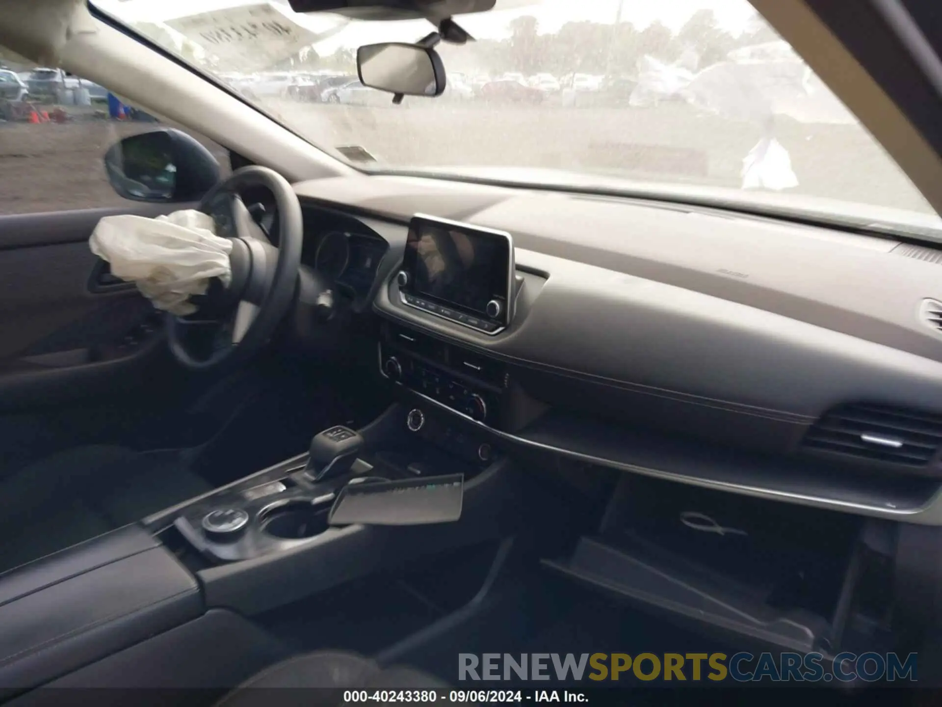 5 Photograph of a damaged car 5N1BT3AB5PC682220 NISSAN ROGUE 2023