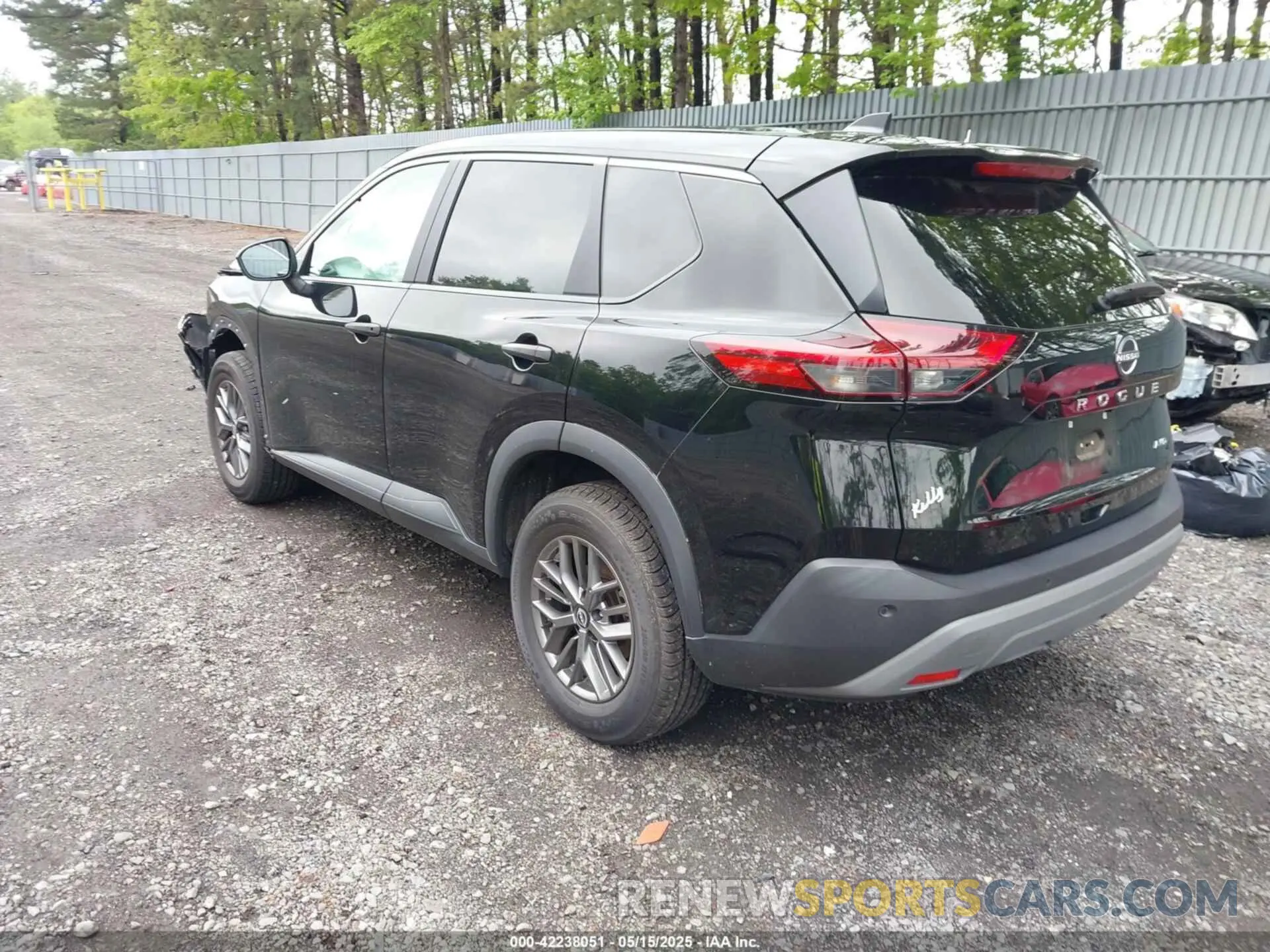3 Photograph of a damaged car 5N1BT3AB6PC670111 NISSAN ROGUE 2023