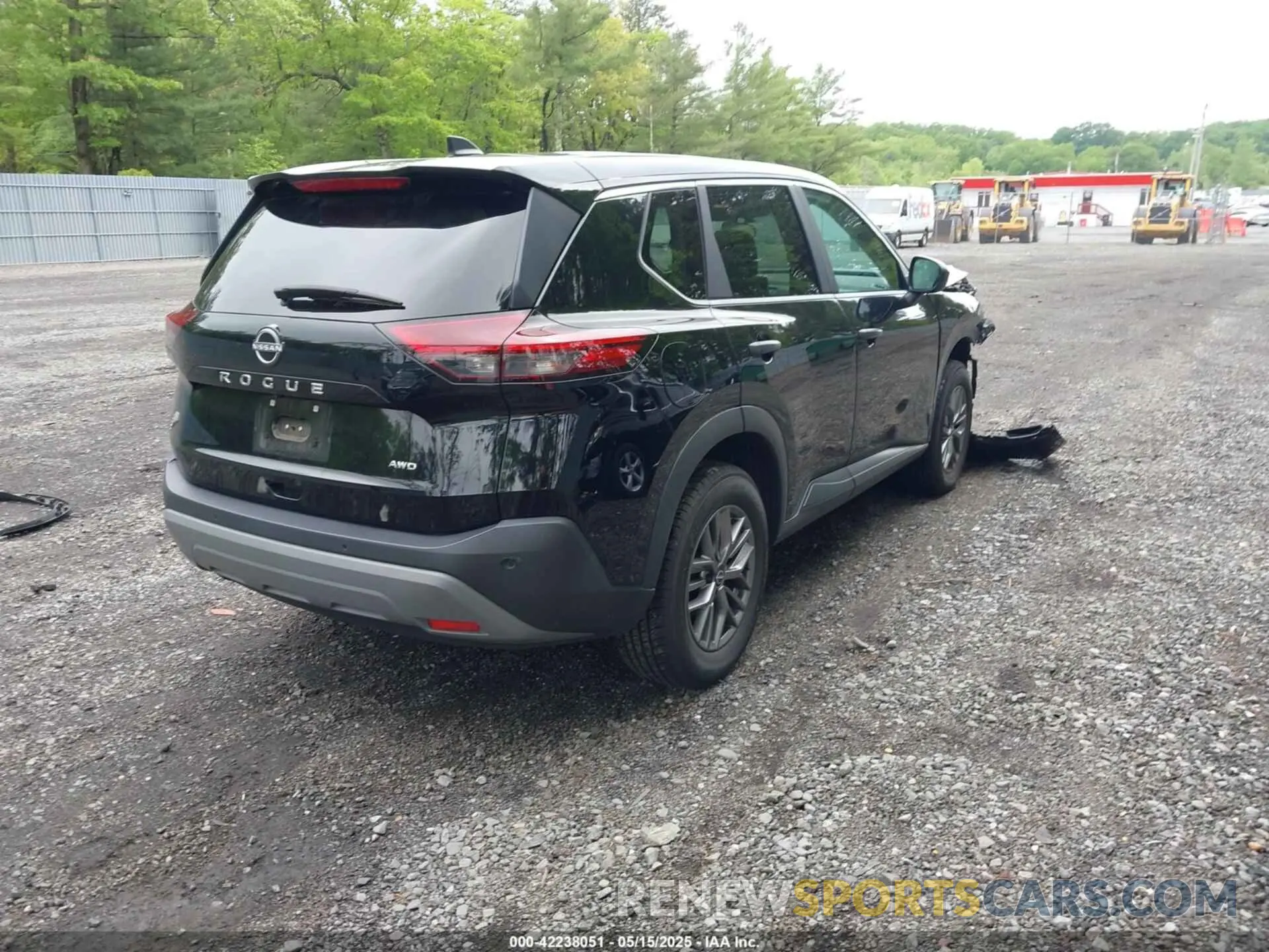4 Photograph of a damaged car 5N1BT3AB6PC670111 NISSAN ROGUE 2023