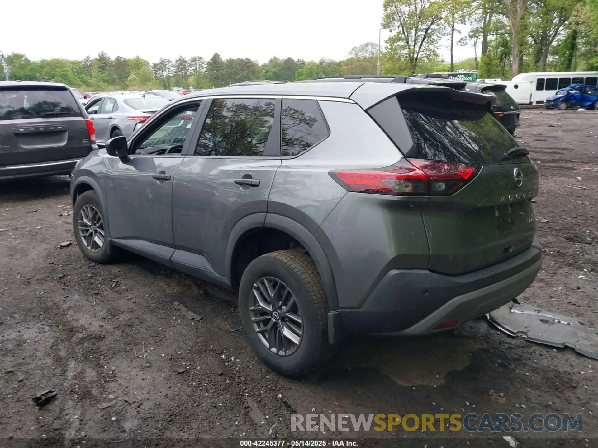 3 Photograph of a damaged car 5N1BT3AB6PC745194 NISSAN ROGUE 2023