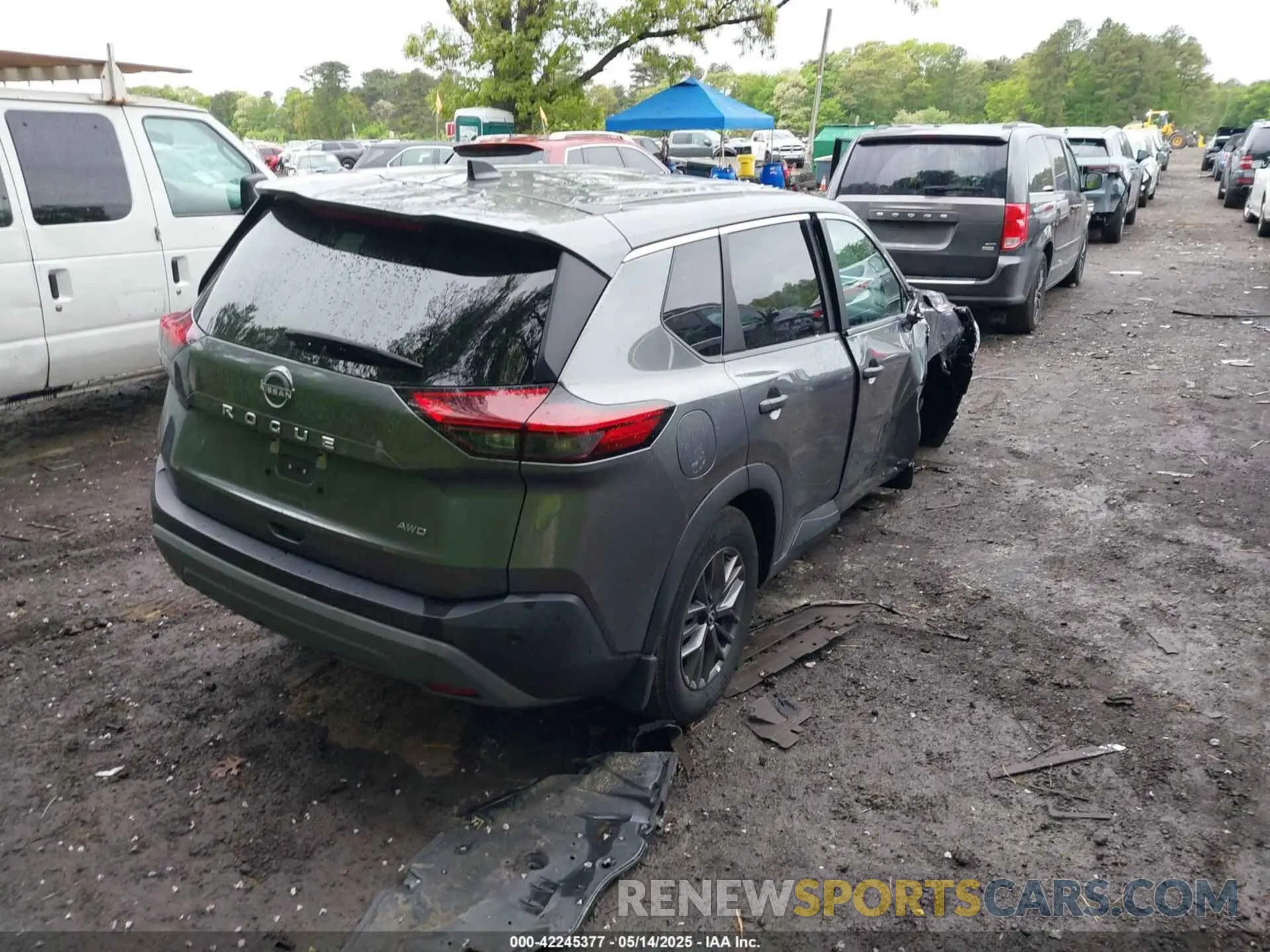 4 Photograph of a damaged car 5N1BT3AB6PC745194 NISSAN ROGUE 2023