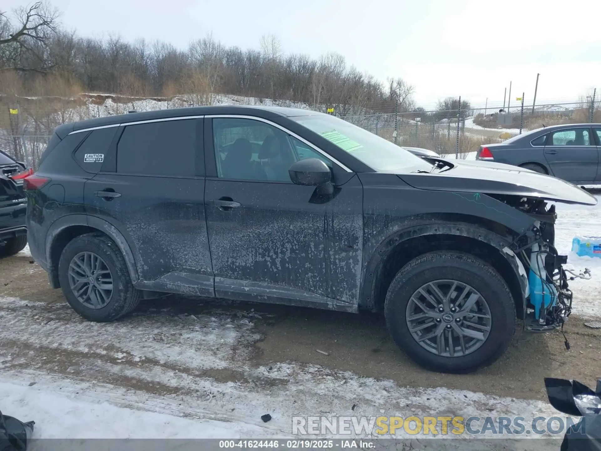 13 Photograph of a damaged car 5N1BT3AB6PC783038 NISSAN ROGUE 2023