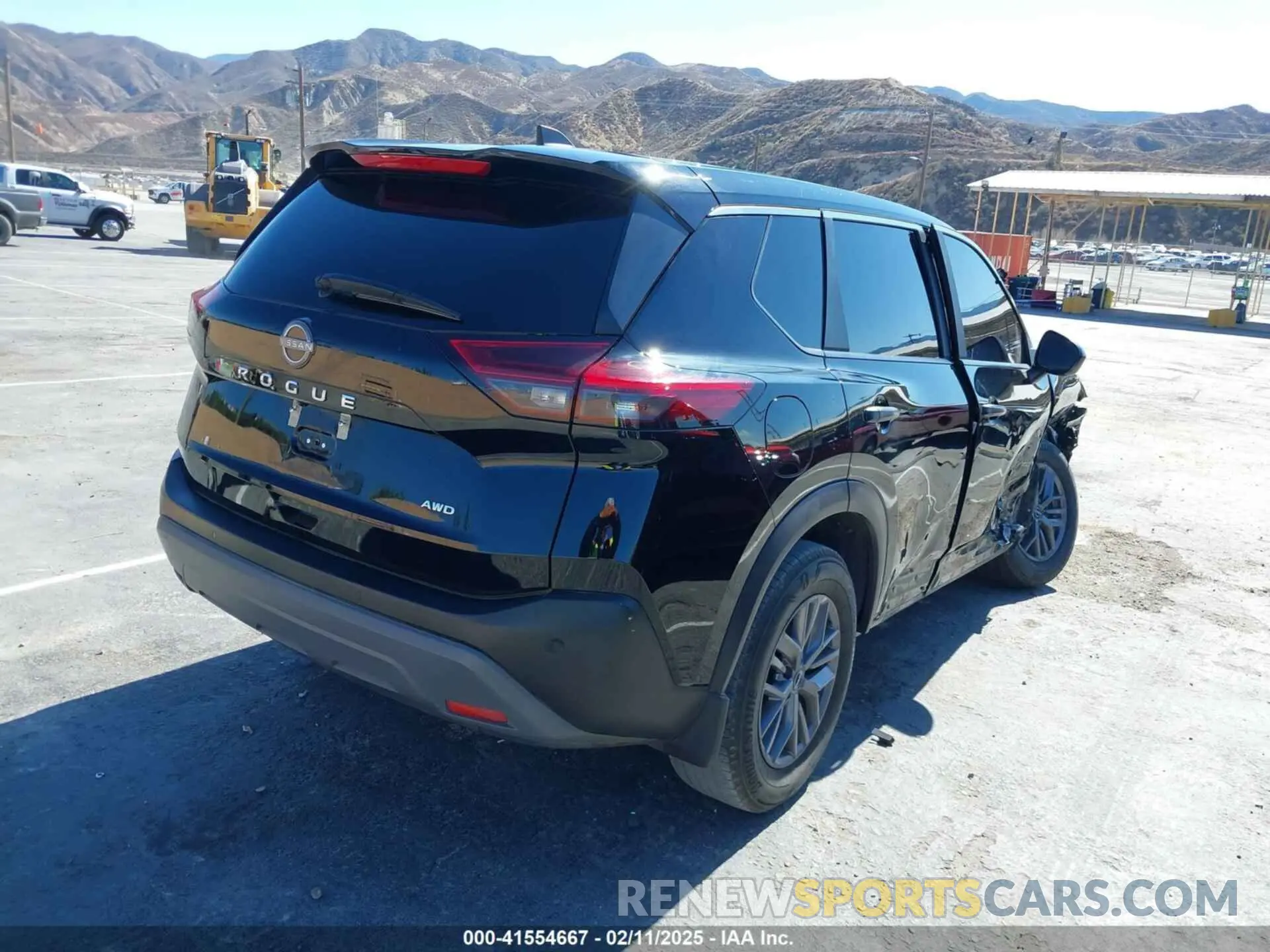 4 Photograph of a damaged car 5N1BT3AB7PC690643 NISSAN ROGUE 2023
