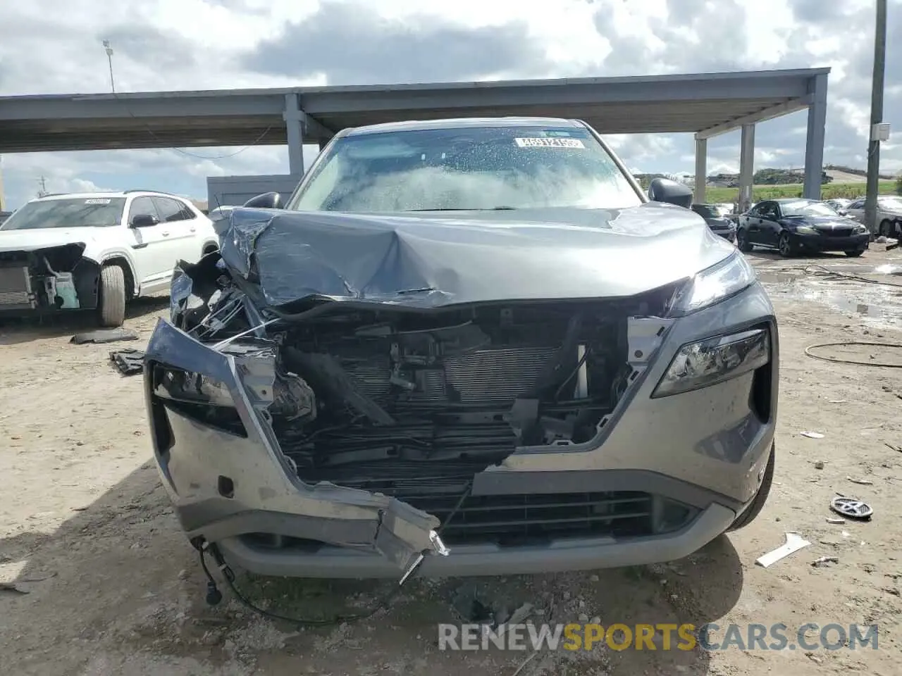 5 Photograph of a damaged car 5N1BT3AB7PC893905 NISSAN ROGUE 2023