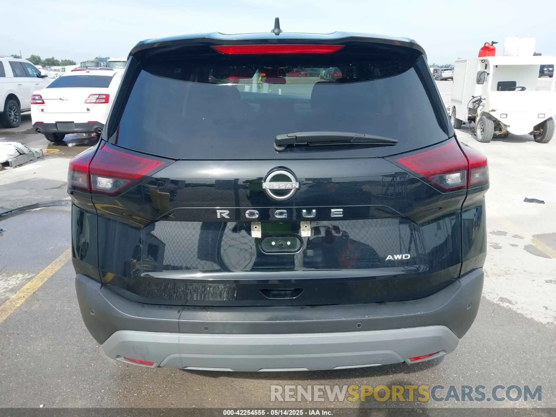 17 Photograph of a damaged car 5N1BT3AB8PC788855 NISSAN ROGUE 2023
