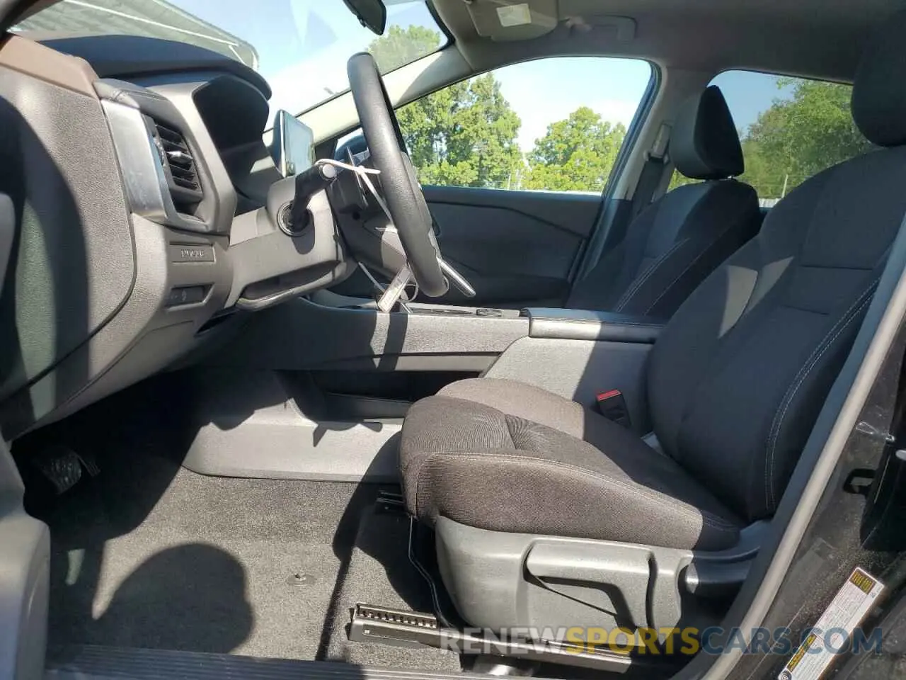 7 Photograph of a damaged car 5N1BT3AB9PC947768 NISSAN ROGUE 2023
