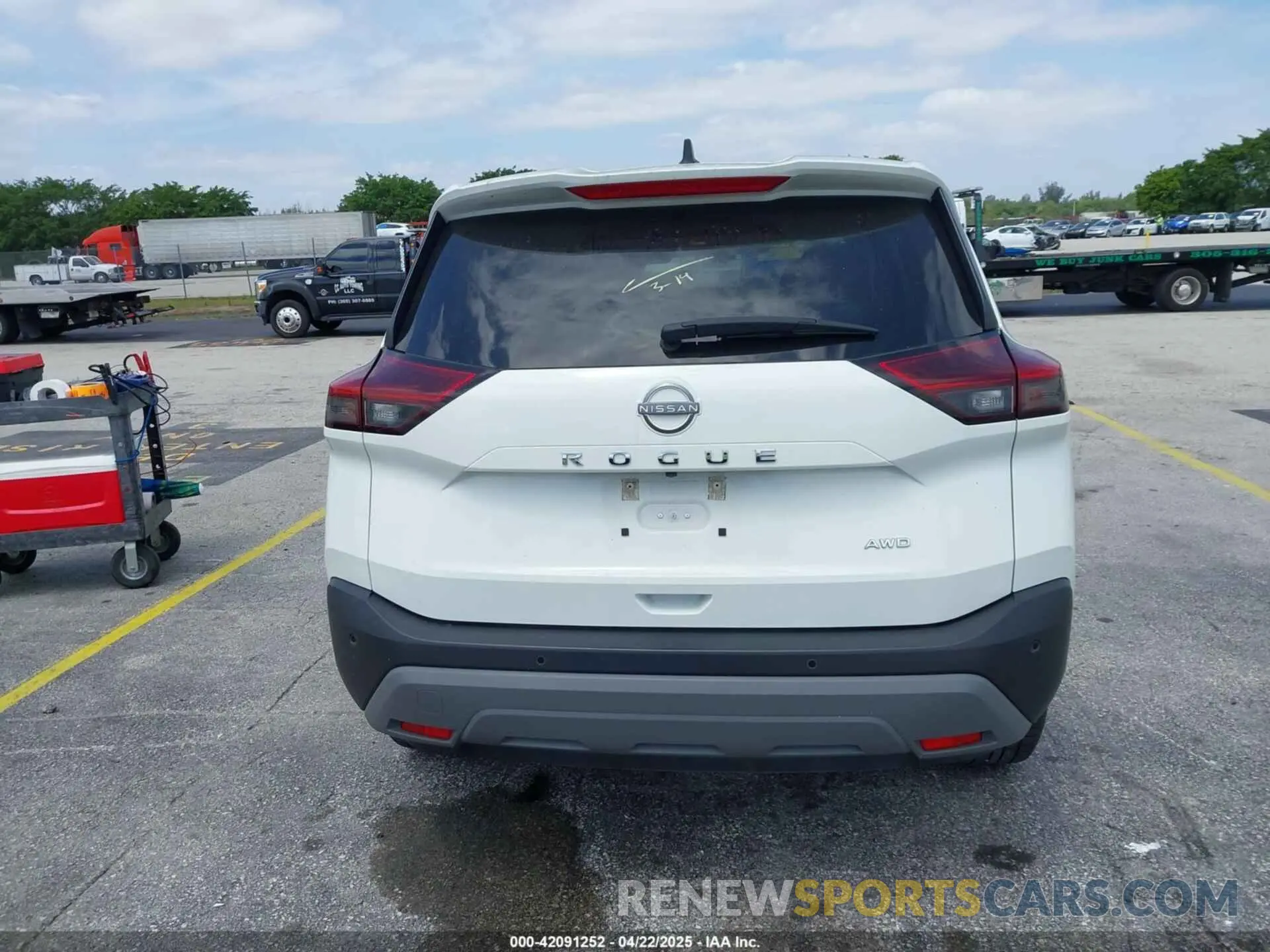 16 Photograph of a damaged car 5N1BT3ABXPC802044 NISSAN ROGUE 2023