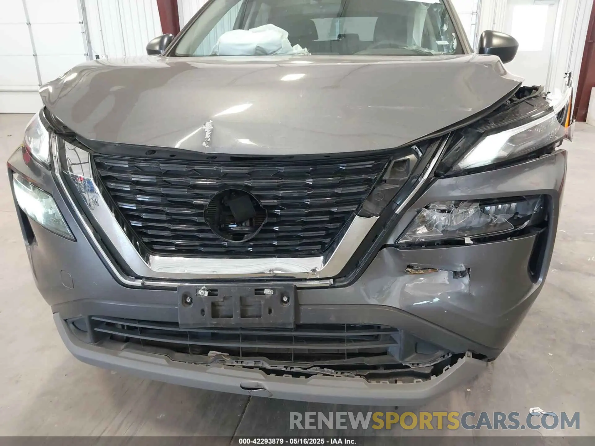 18 Photograph of a damaged car 5N1BT3ABXPC906436 NISSAN ROGUE 2023