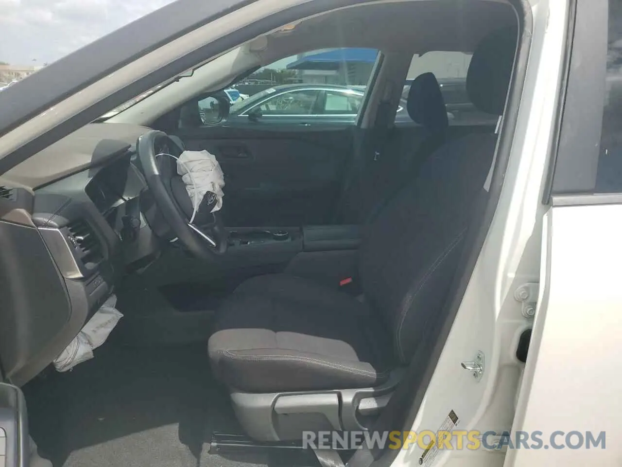 7 Photograph of a damaged car 5N1BT3ABXPC935306 NISSAN ROGUE 2023