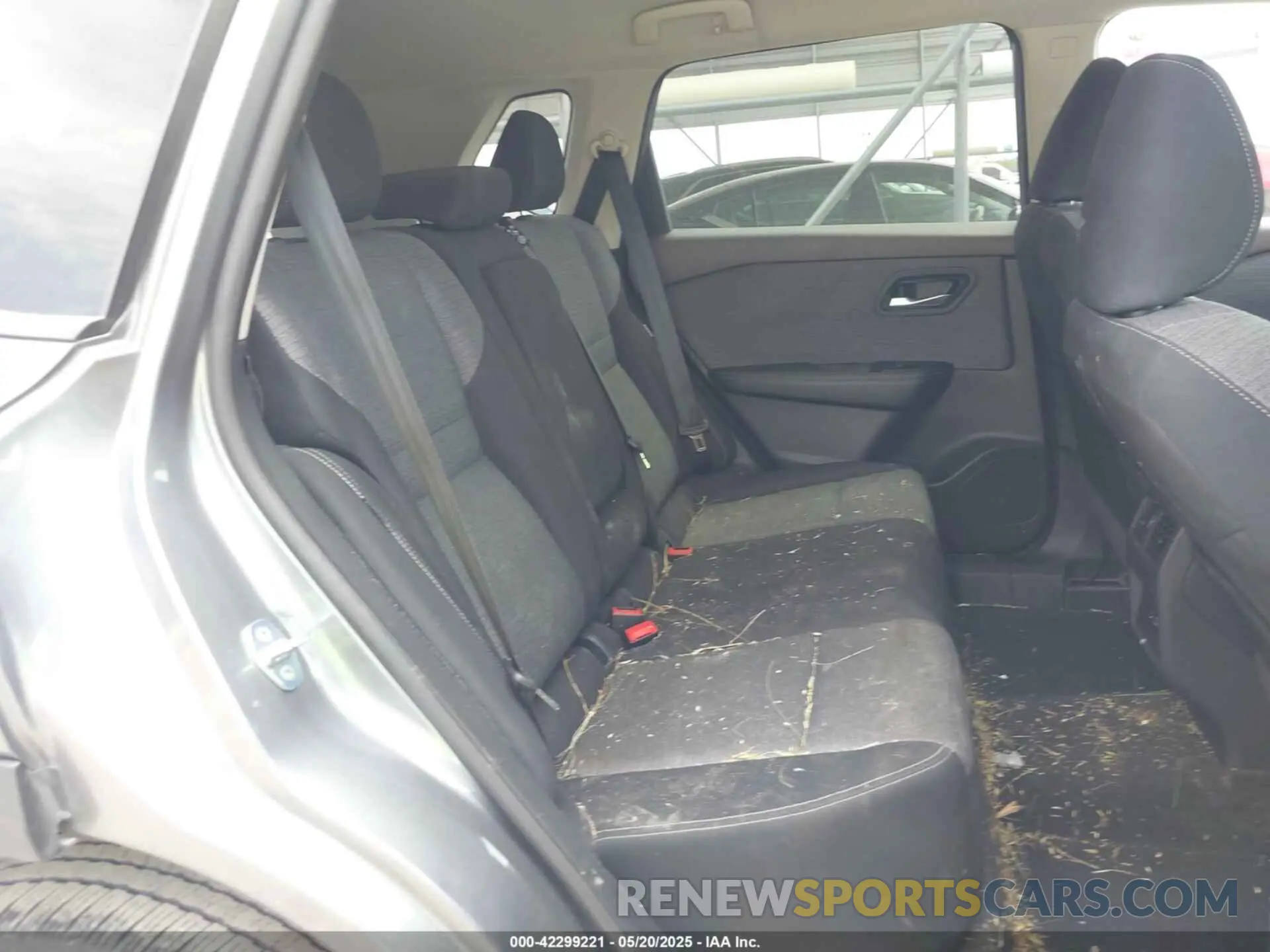 8 Photograph of a damaged car 5N1BT3BA0PC692921 NISSAN ROGUE 2023