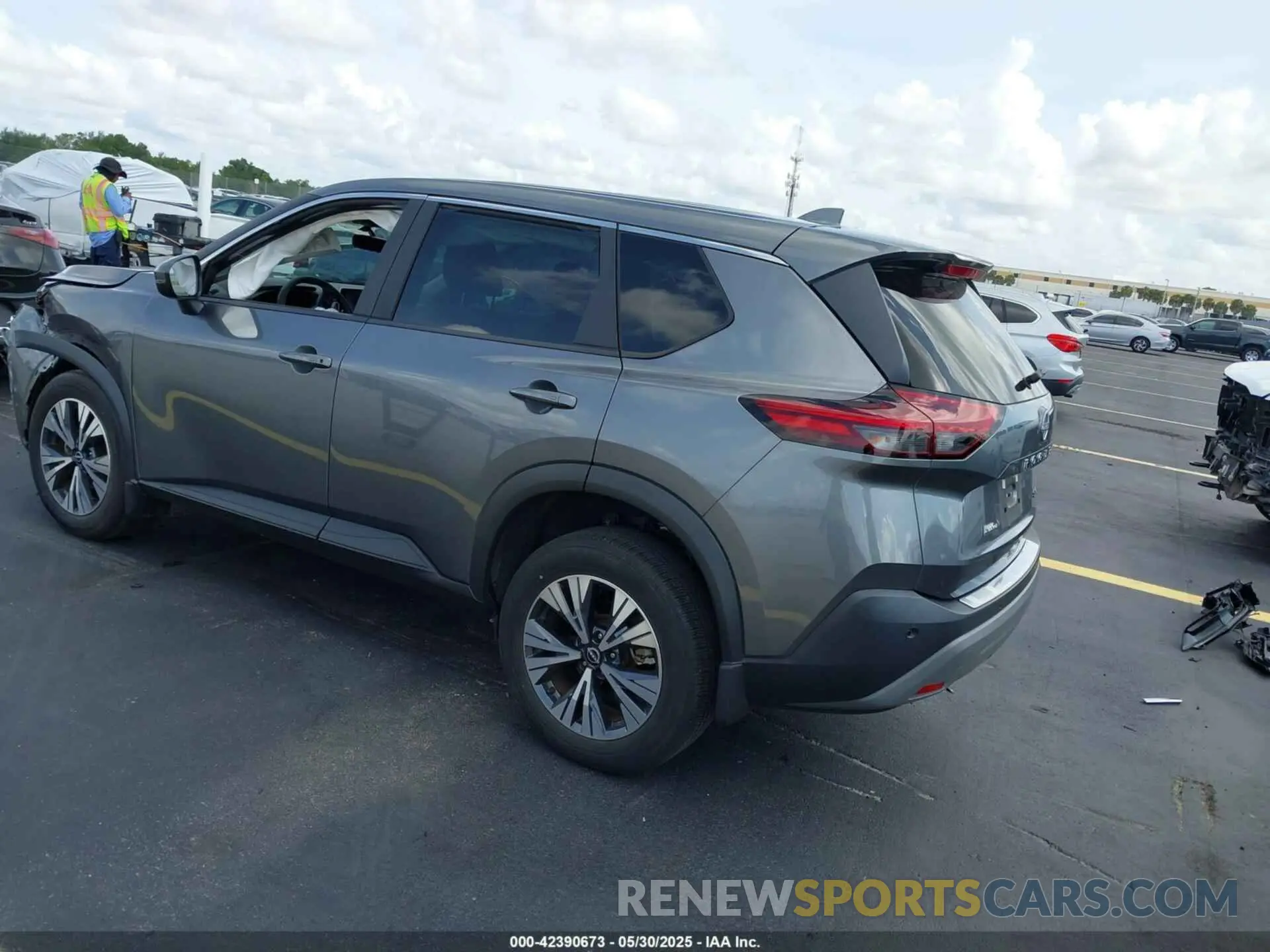 3 Photograph of a damaged car 5N1BT3BA1PC673746 NISSAN ROGUE 2023