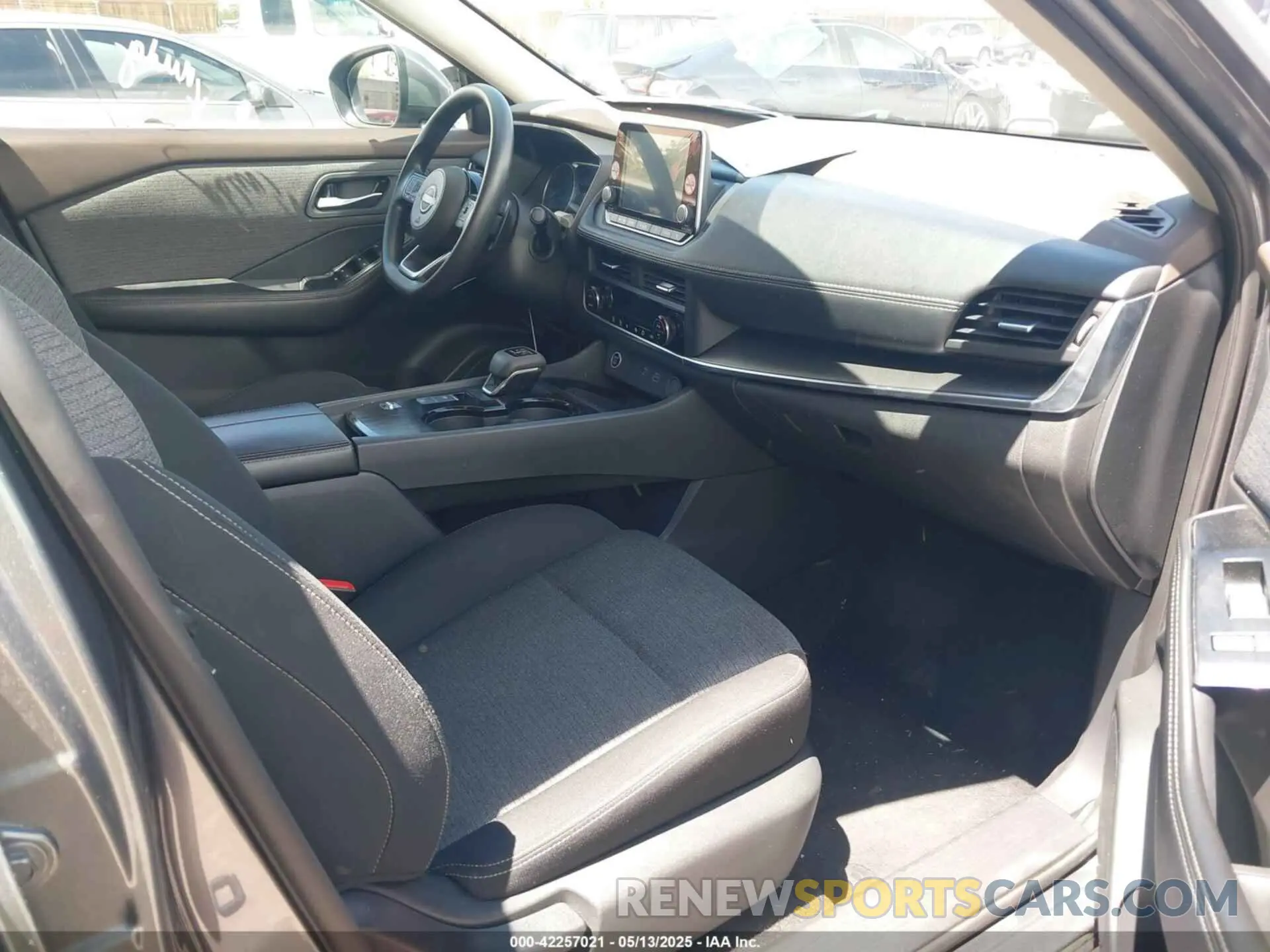 5 Photograph of a damaged car 5N1BT3BA1PC838372 NISSAN ROGUE 2023