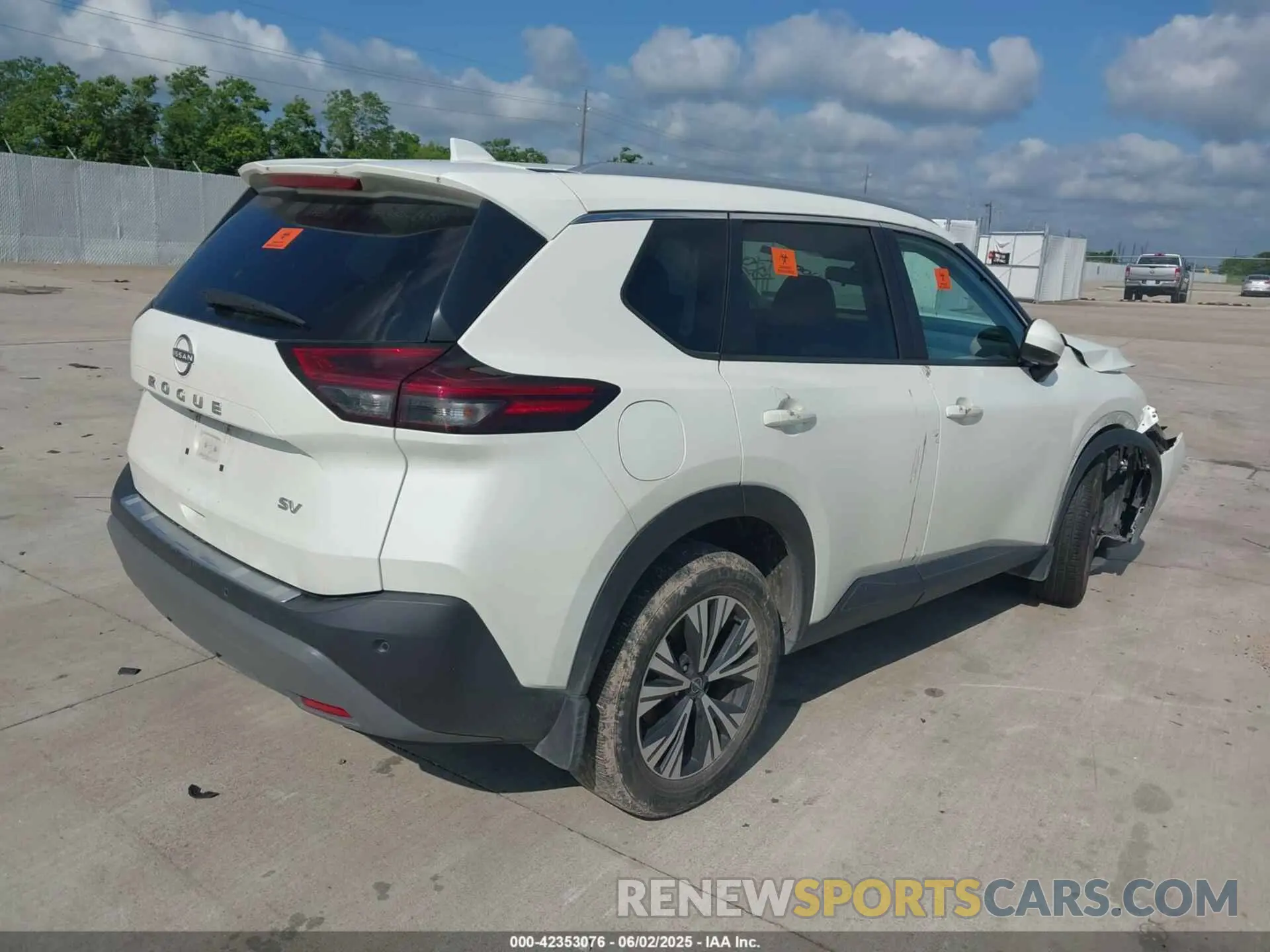 4 Photograph of a damaged car 5N1BT3BA1PC852840 NISSAN ROGUE 2023