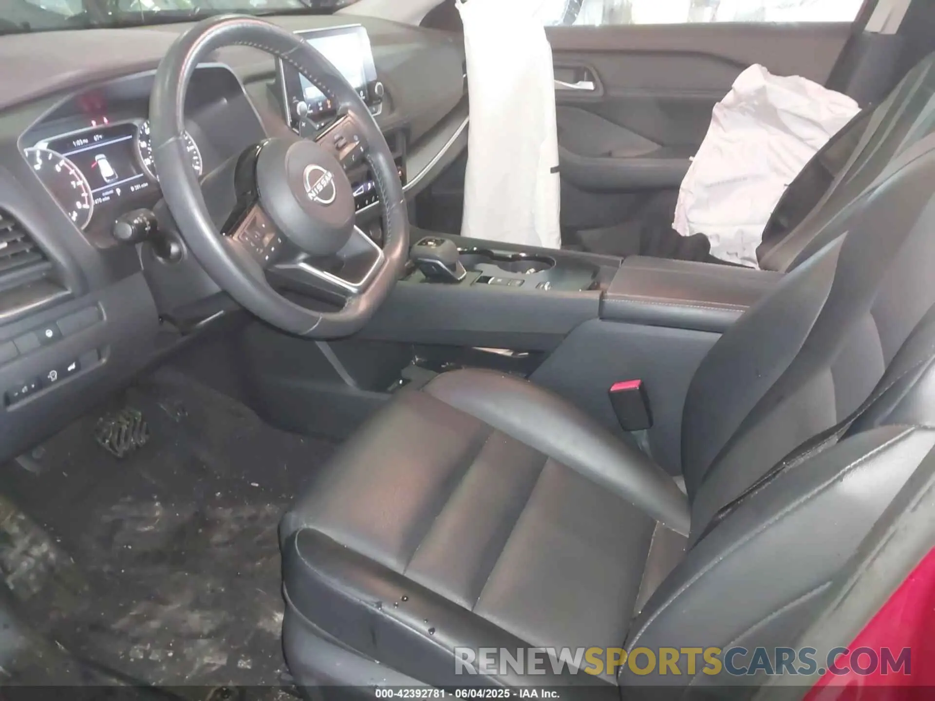 5 Photograph of a damaged car 5N1BT3BA1PC870593 NISSAN ROGUE 2023