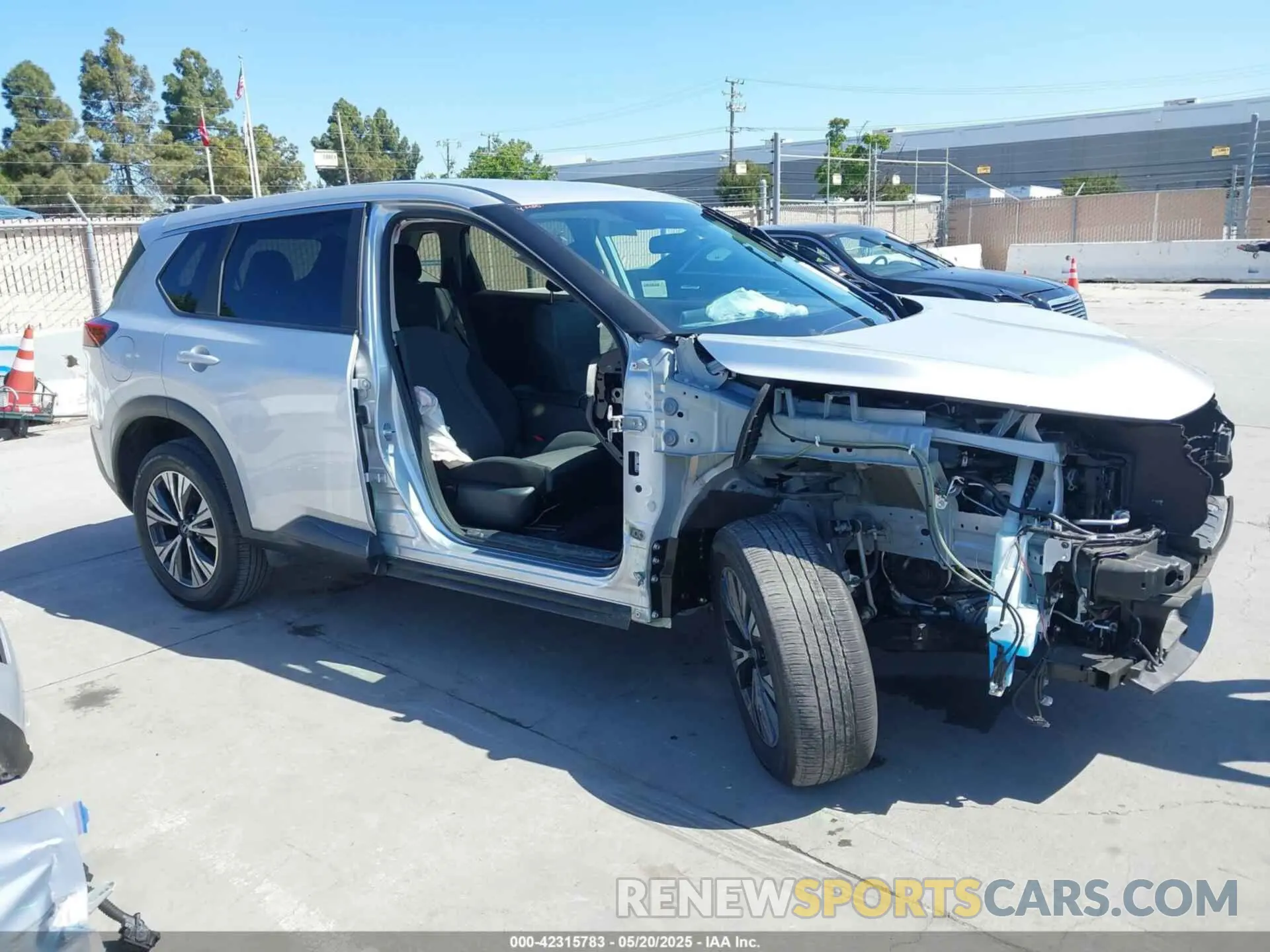 1 Photograph of a damaged car 5N1BT3BA3PC786775 NISSAN ROGUE 2023