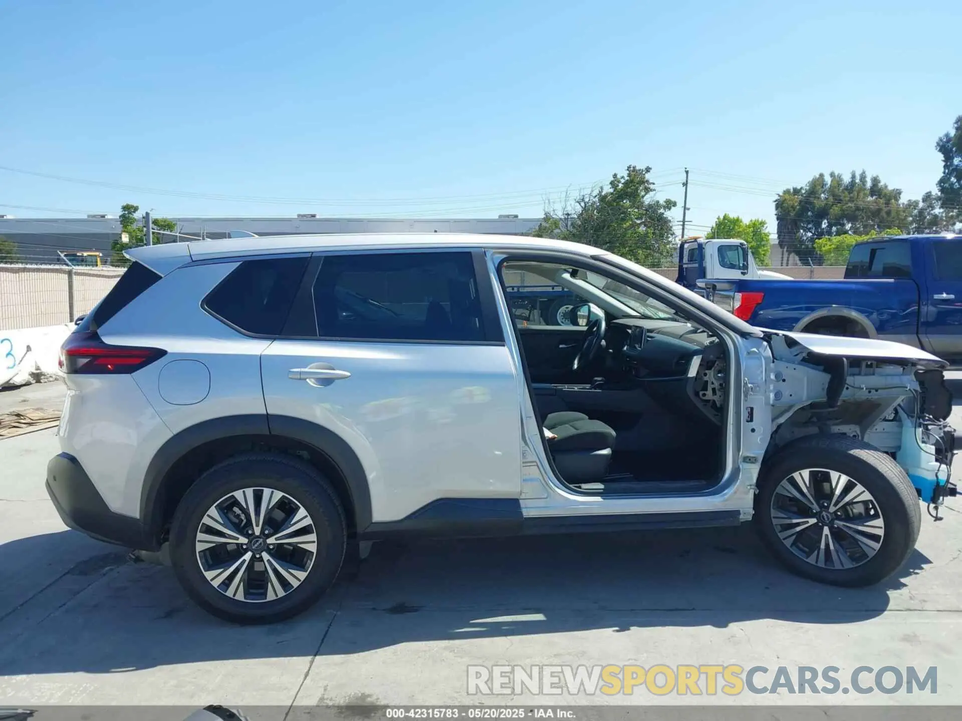 13 Photograph of a damaged car 5N1BT3BA3PC786775 NISSAN ROGUE 2023