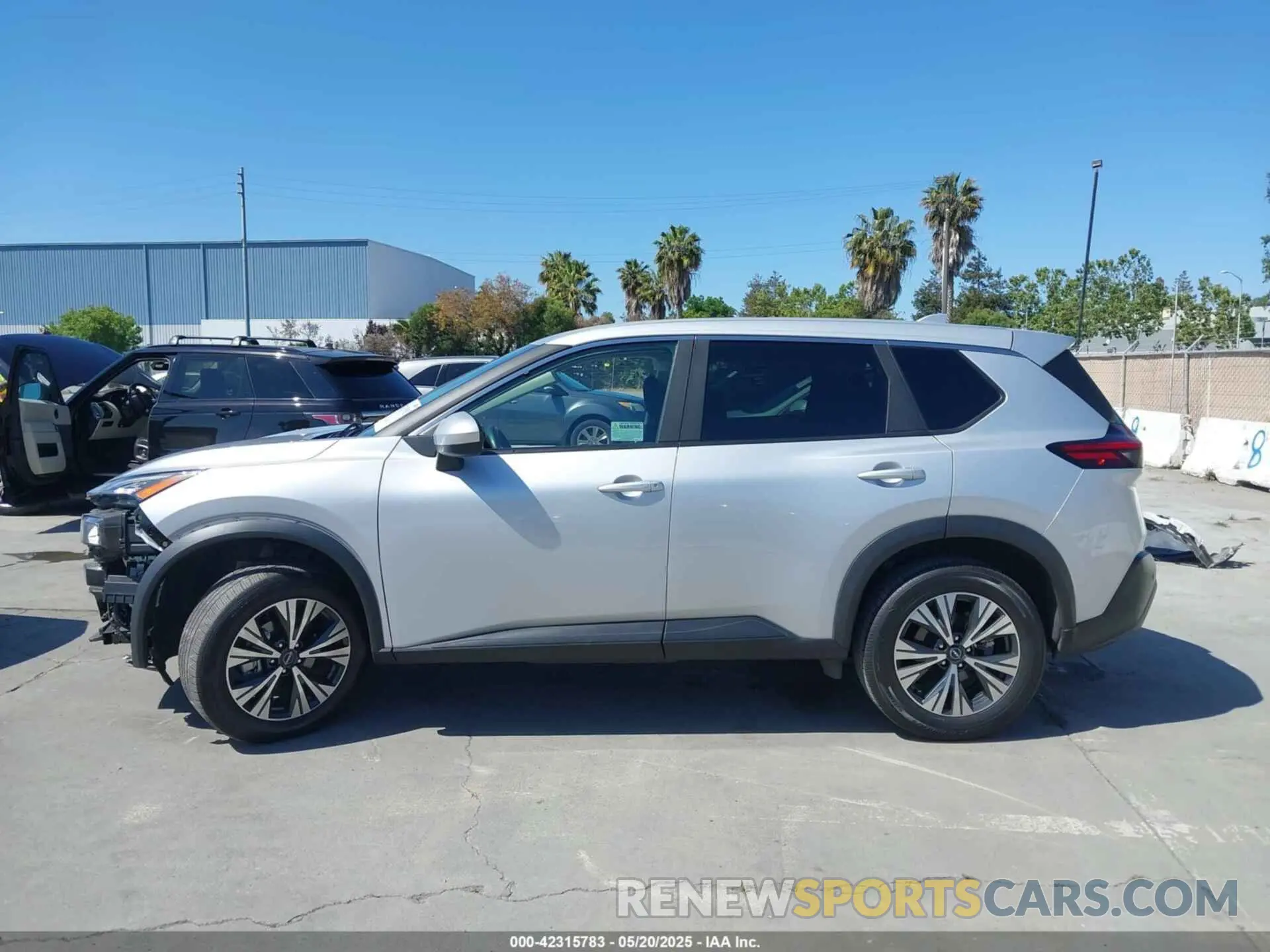14 Photograph of a damaged car 5N1BT3BA3PC786775 NISSAN ROGUE 2023