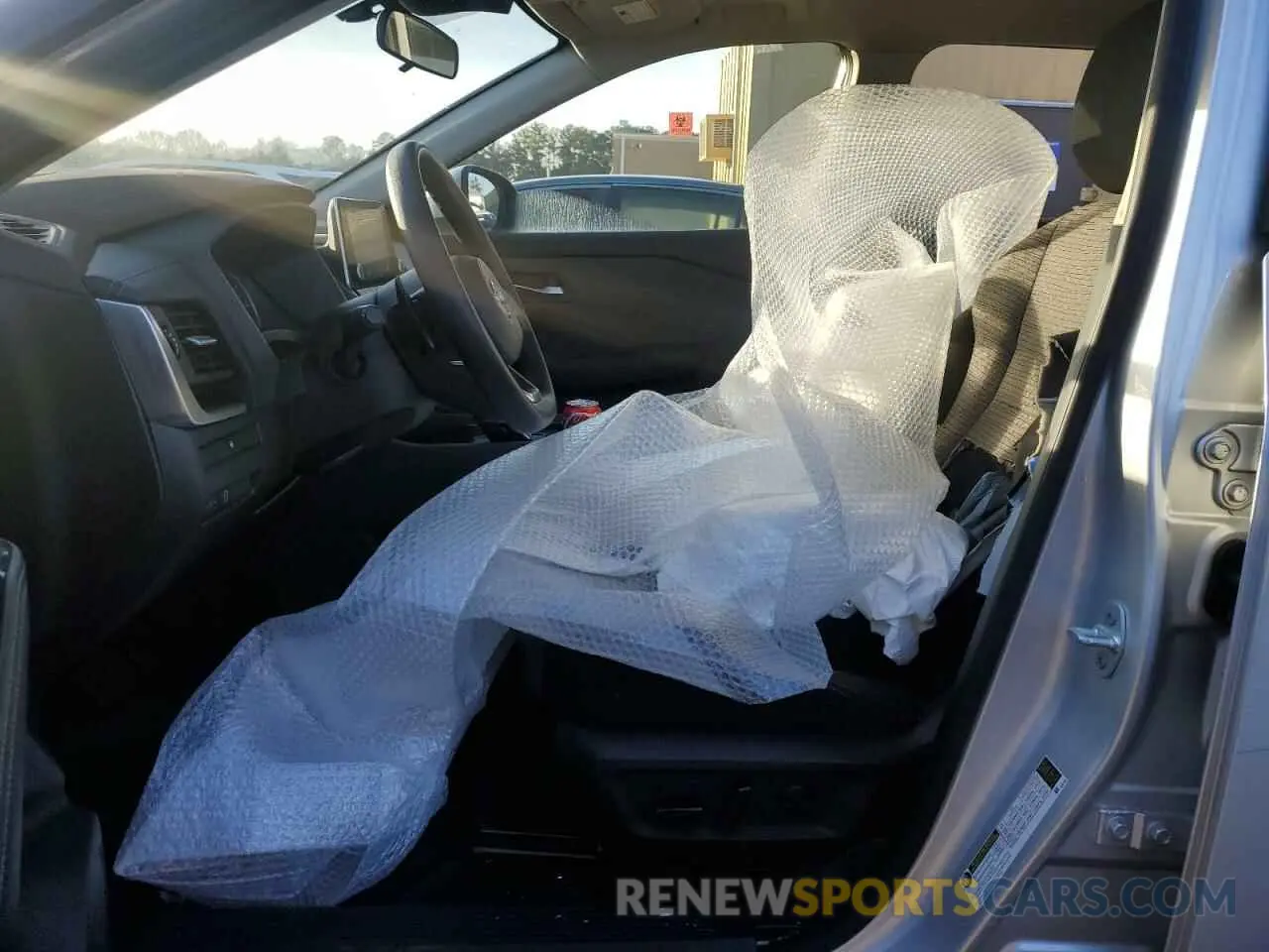 7 Photograph of a damaged car 5N1BT3BA3PC835375 NISSAN ROGUE 2023